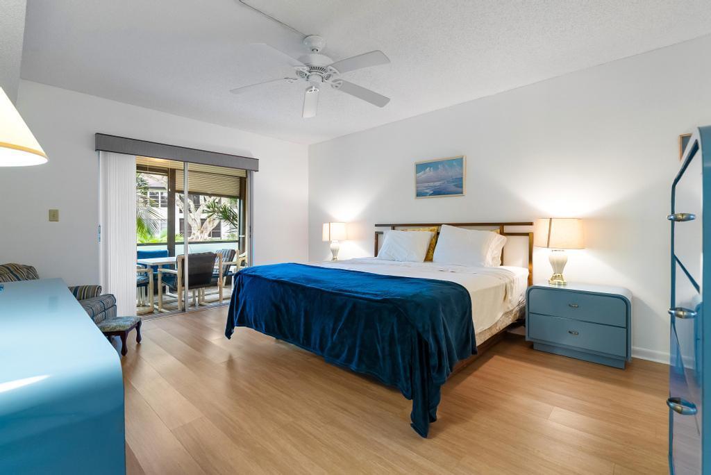 5770 Princess Palm Ct #B Delray Beach, FL 33484