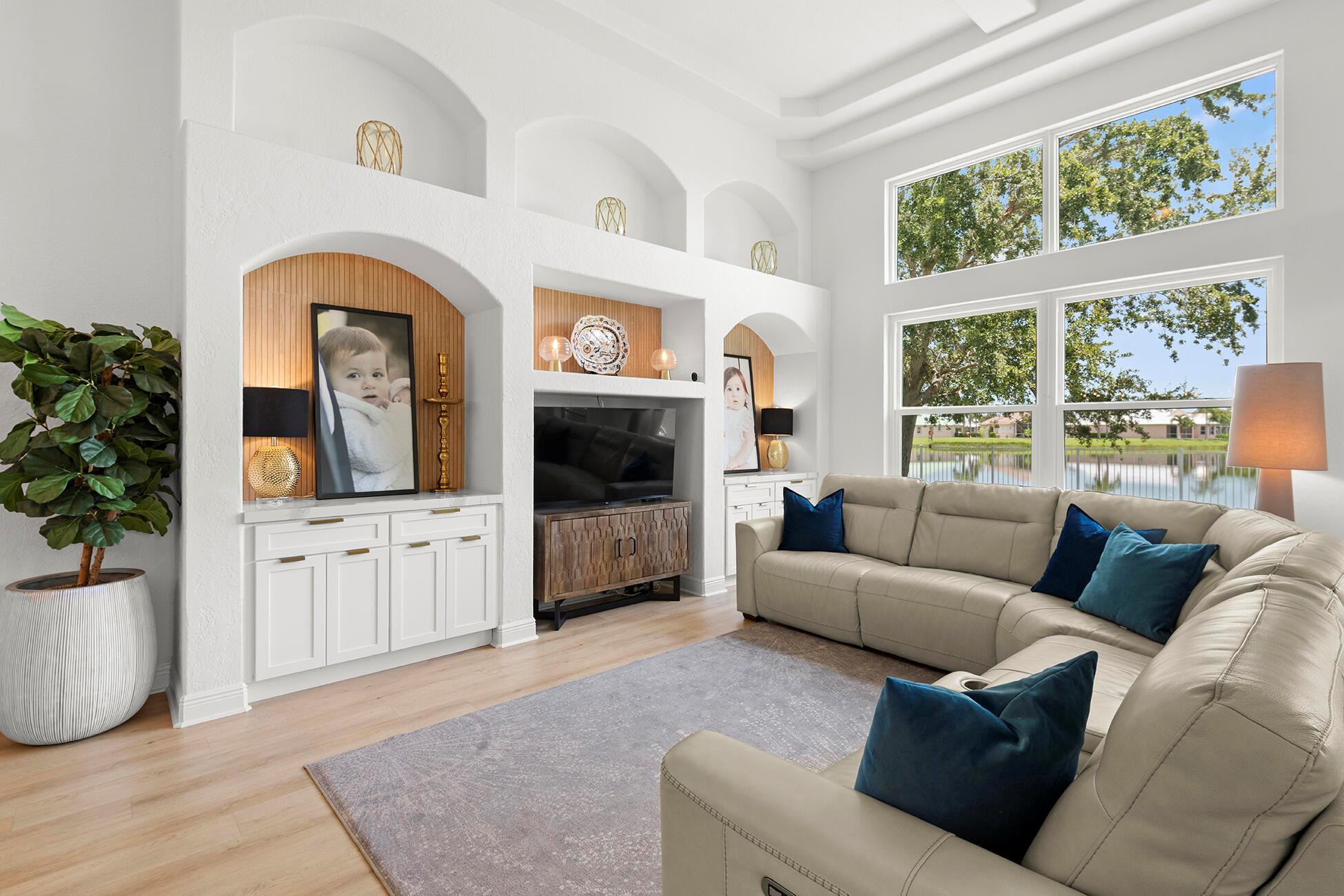 138 NW Magnolia Lks Blvd Port St Lucie, FL 34986