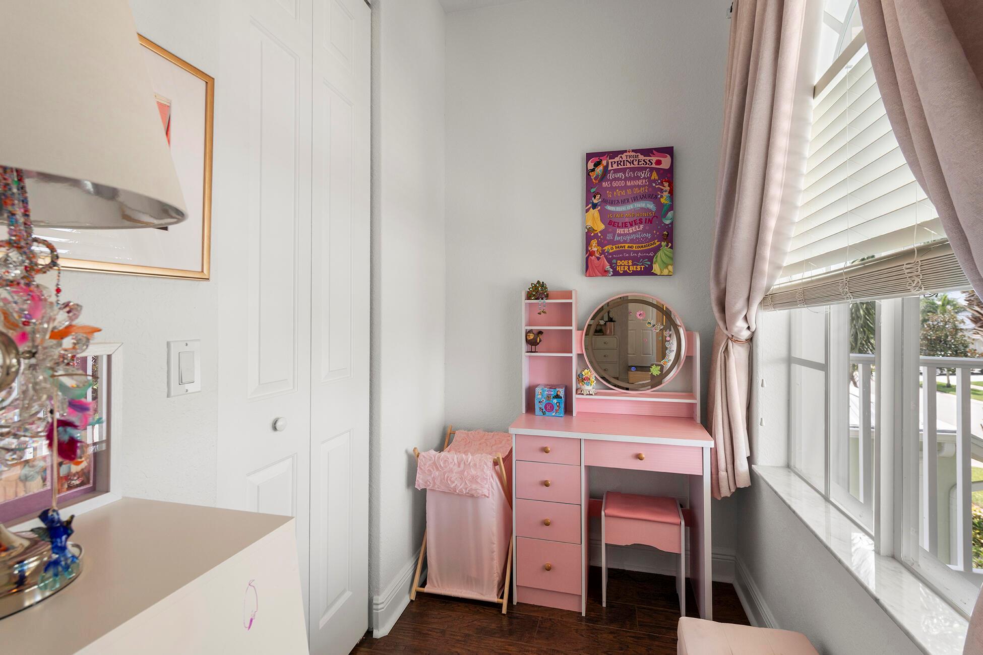 138 NW Magnolia Lks Blvd Port St Lucie, FL 34986