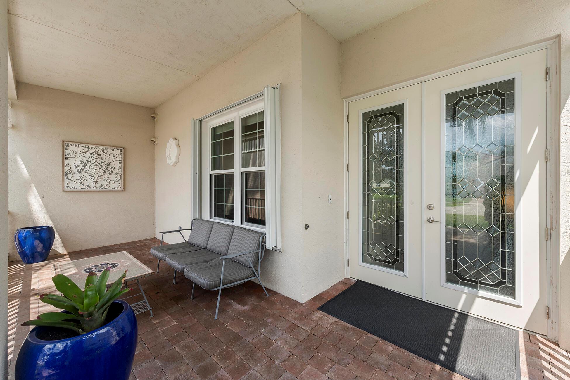 138 NW Magnolia Lks Blvd Port St Lucie, FL 34986