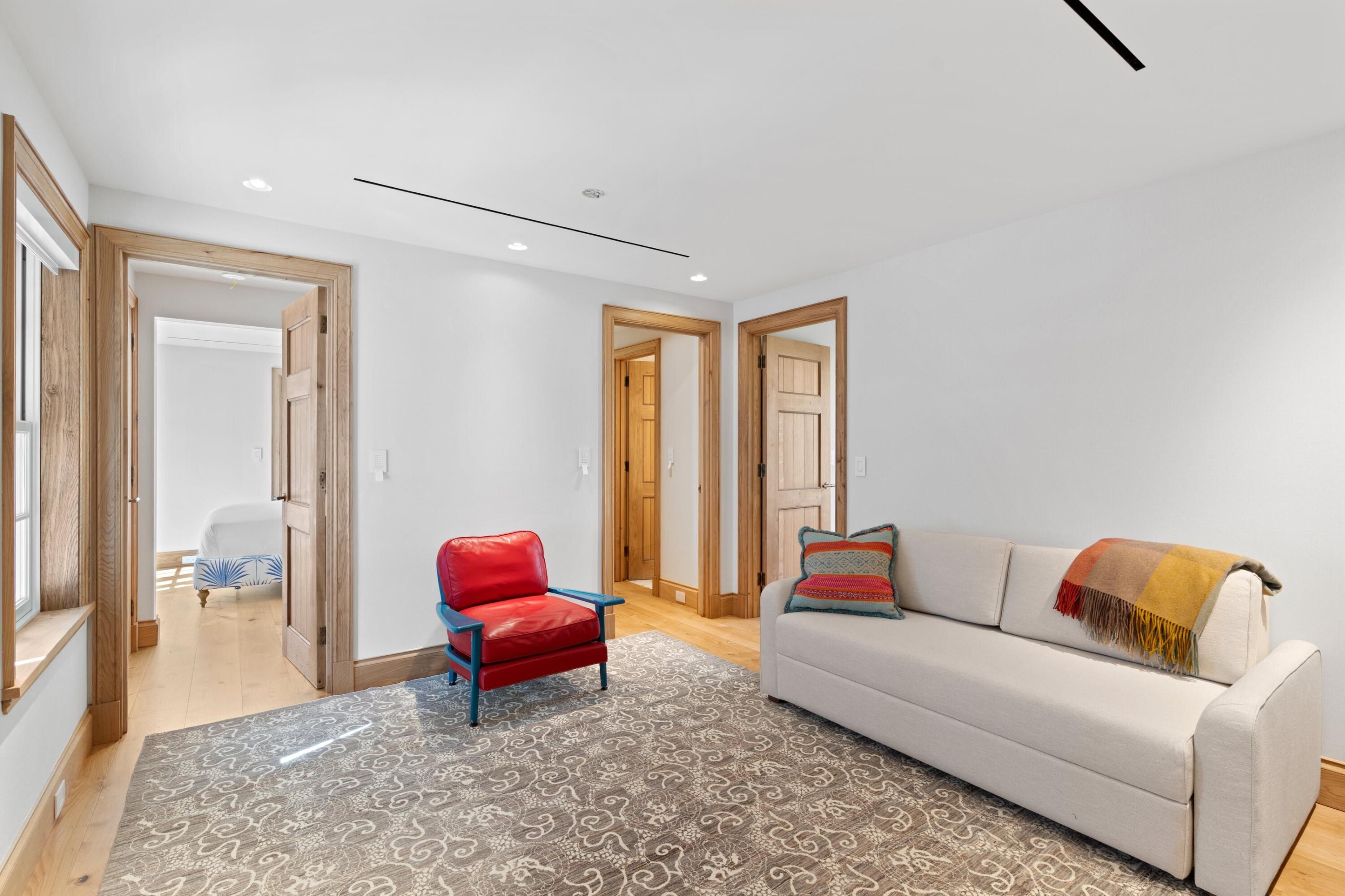 239 Emerald Palm Beach, FL 33480