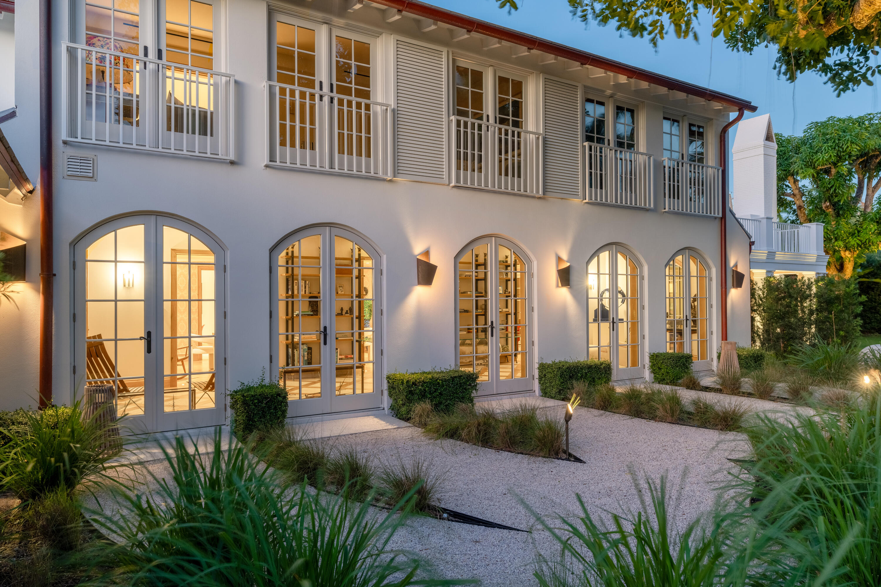 239 Emerald Palm Beach, FL 33480