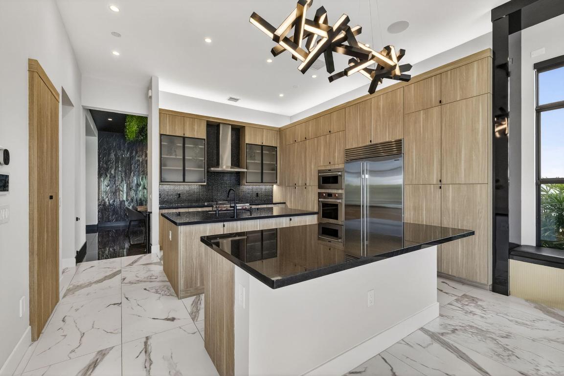 9739 Chianti Classico Boca Raton, FL 33496