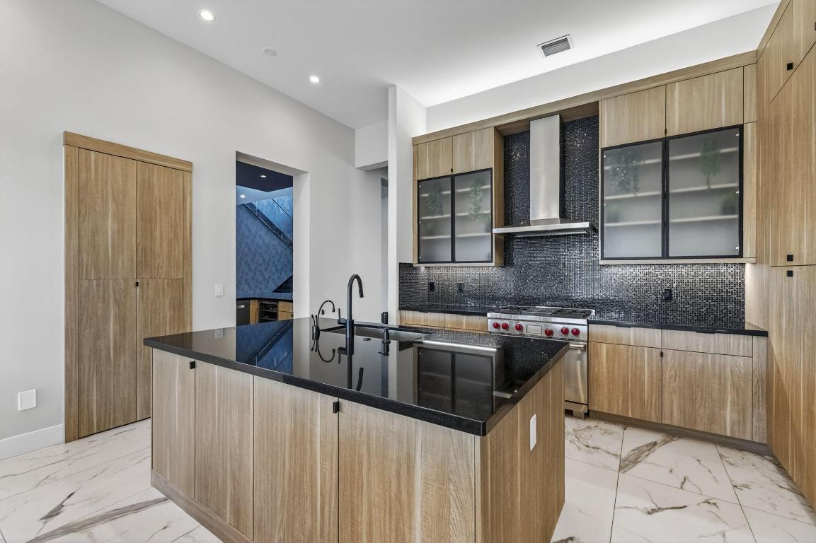 9739 Chianti Classico Boca Raton, FL 33496