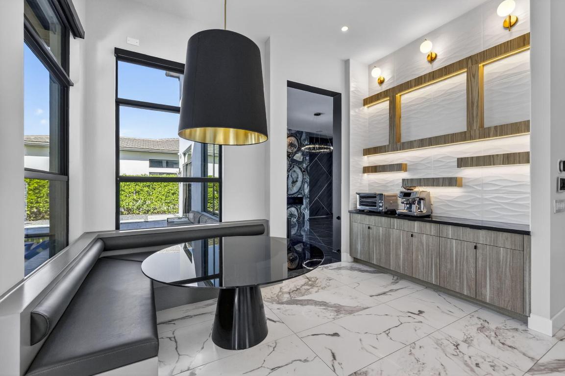 9739 Chianti Classico Boca Raton, FL 33496