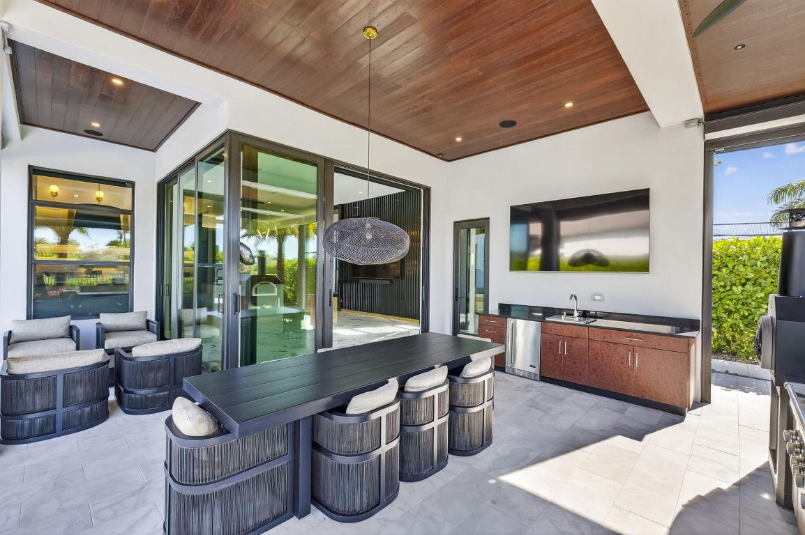 9739 Chianti Classico Boca Raton, FL 33496