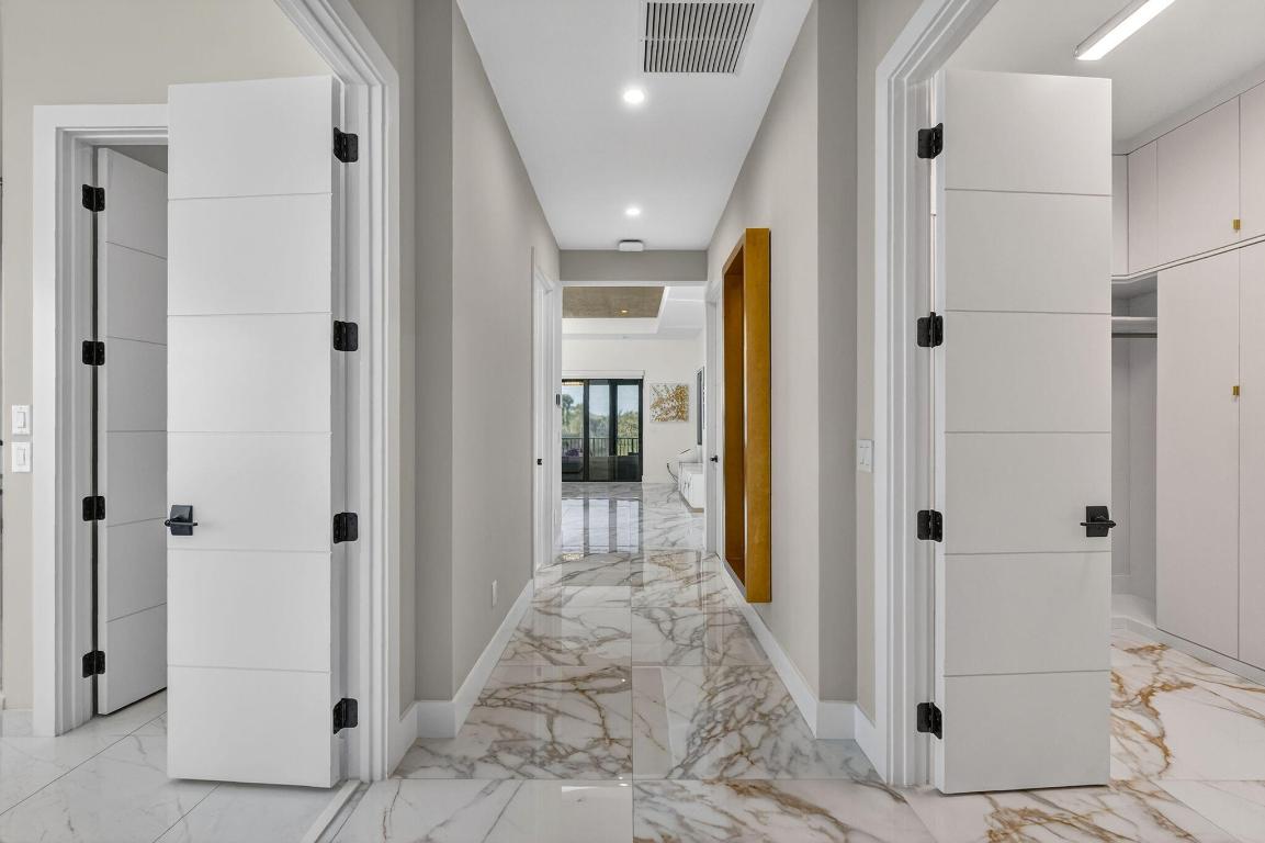 9739 Chianti Classico Boca Raton, FL 33496