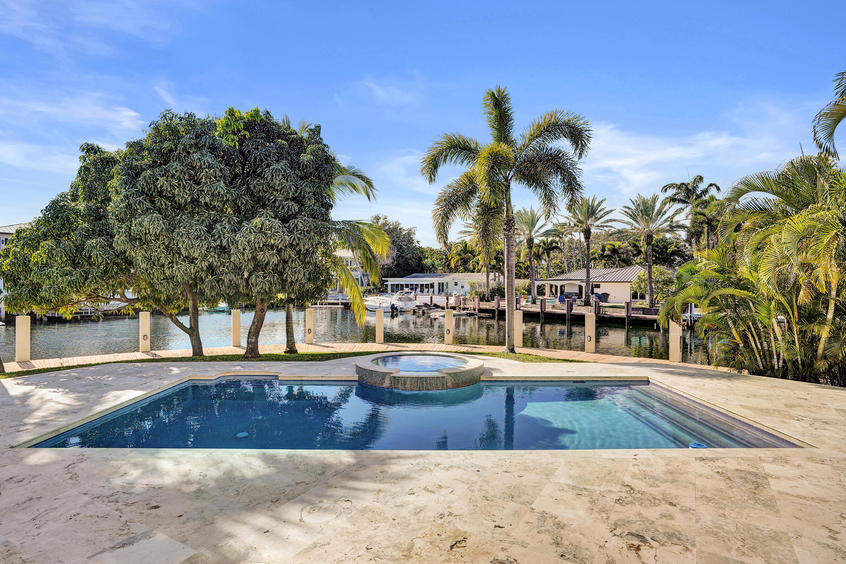 2330 NE 31st Lighthouse Point, FL 33064