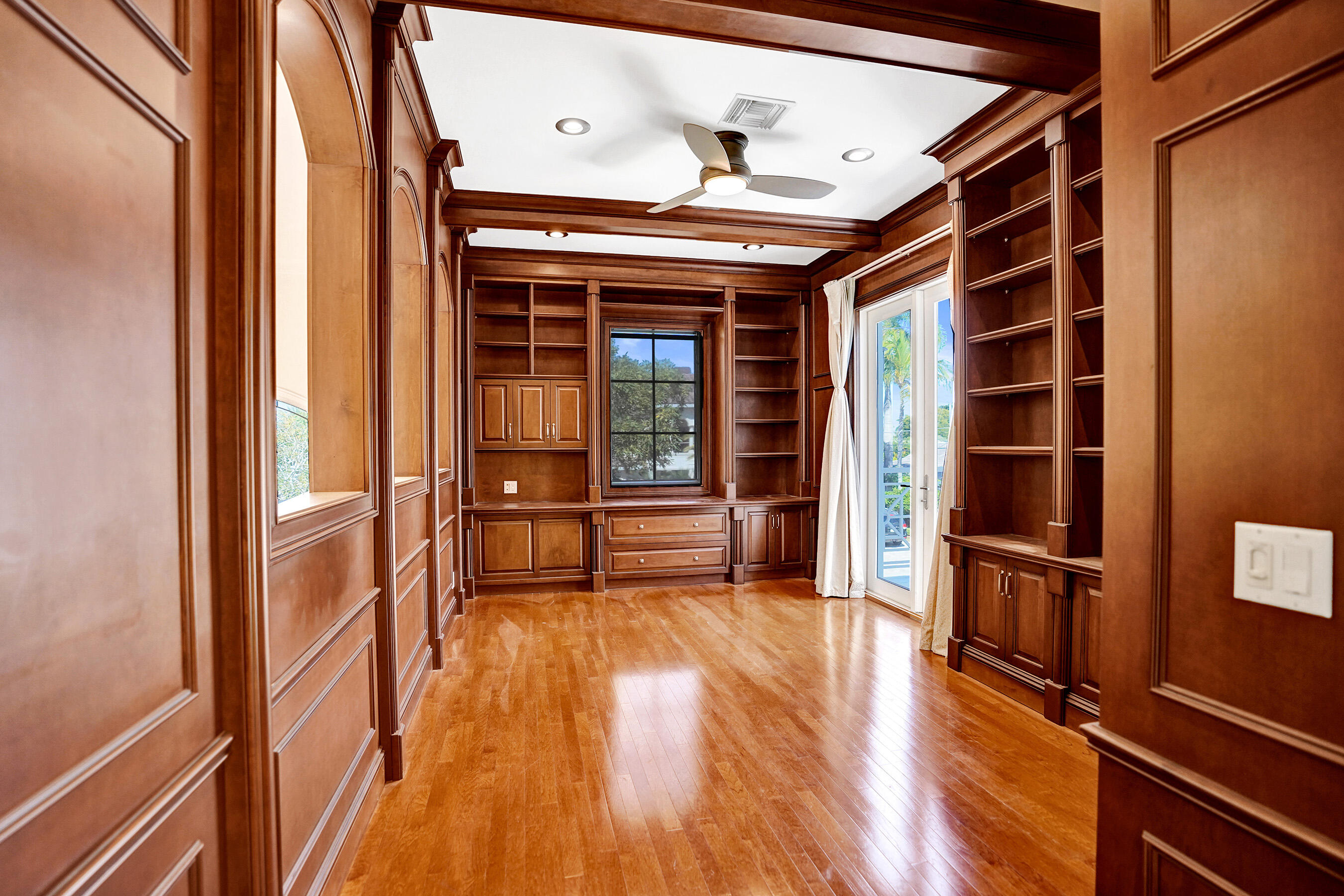 2330 NE 31st Lighthouse Point, FL 33064