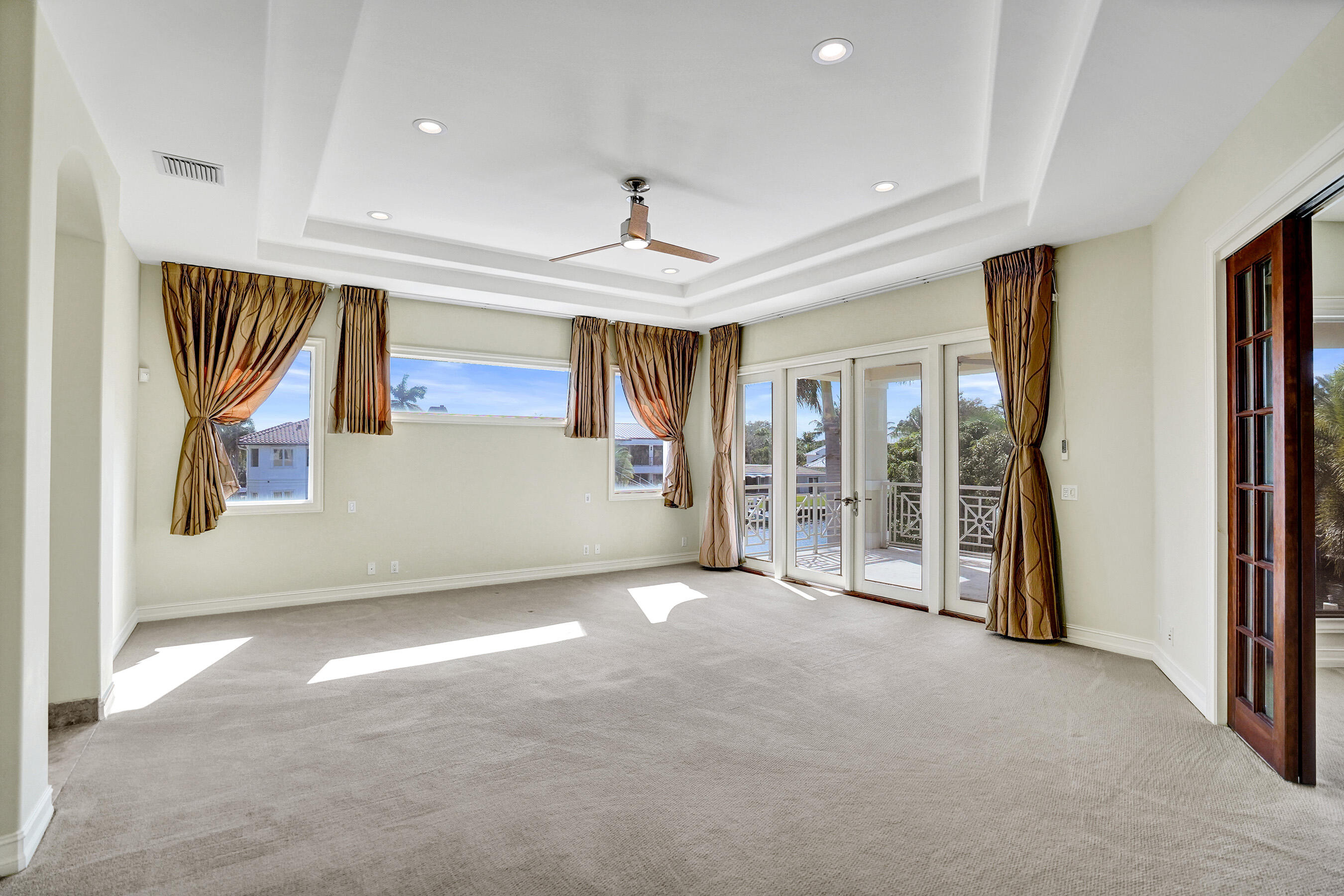 2330 NE 31st Lighthouse Point, FL 33064