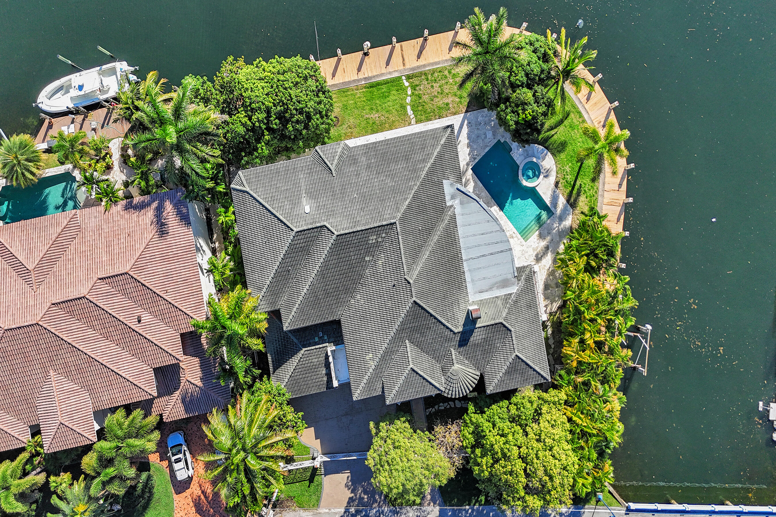 2330 NE 31st Lighthouse Point, FL 33064