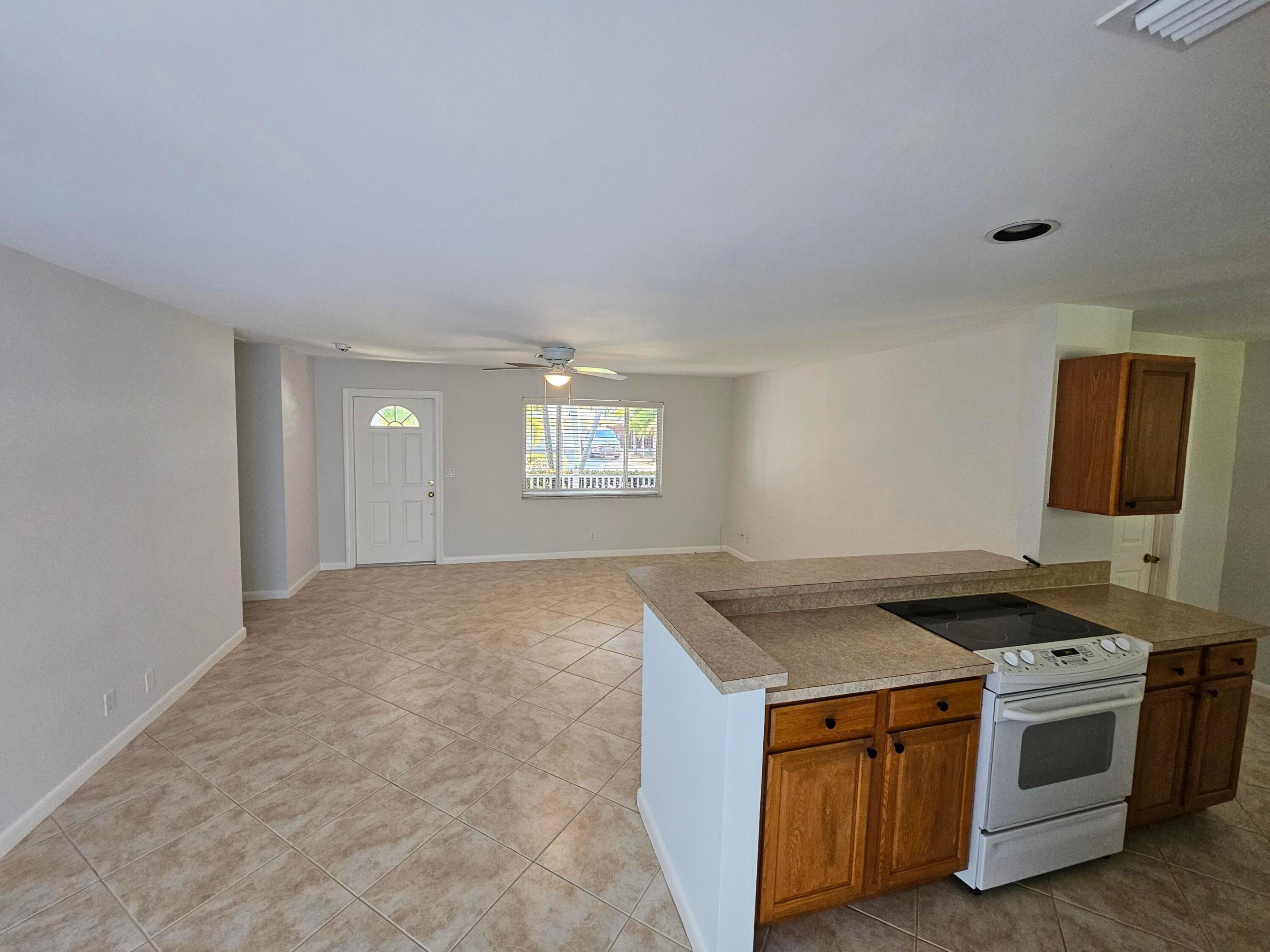 355 Franklin Tequesta, FL 33469