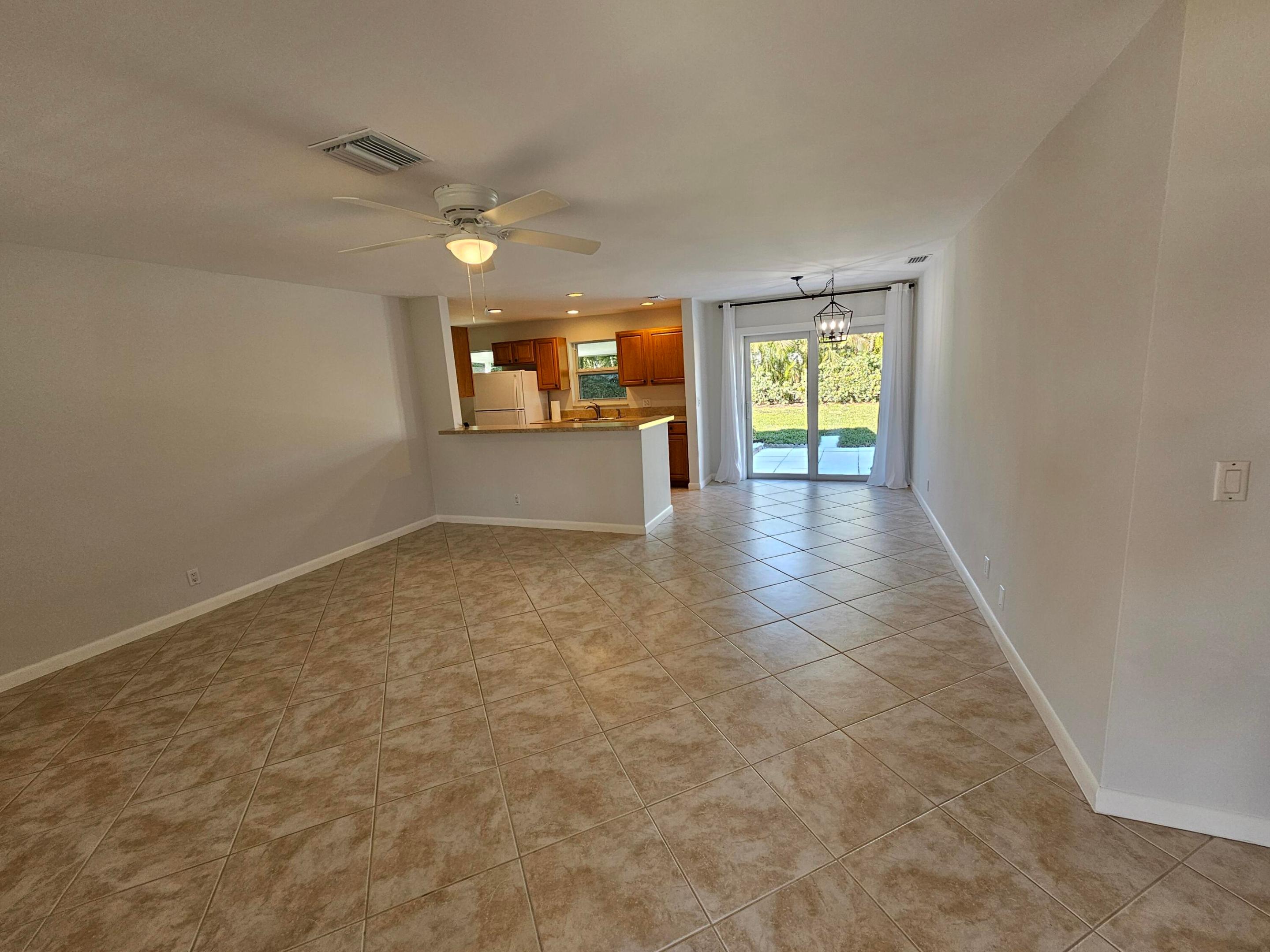 355 Franklin Tequesta, FL 33469