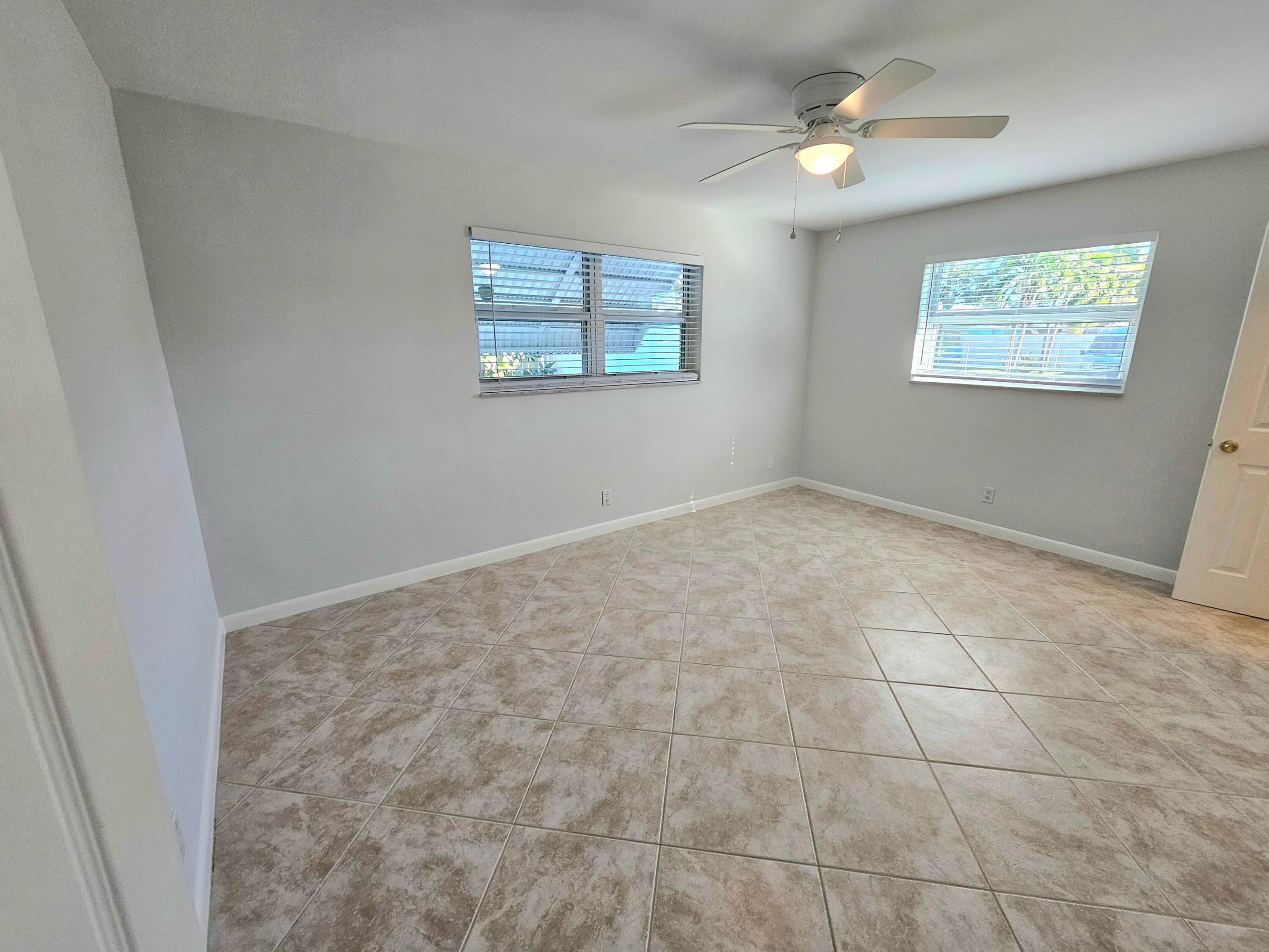 355 Franklin Tequesta, FL 33469