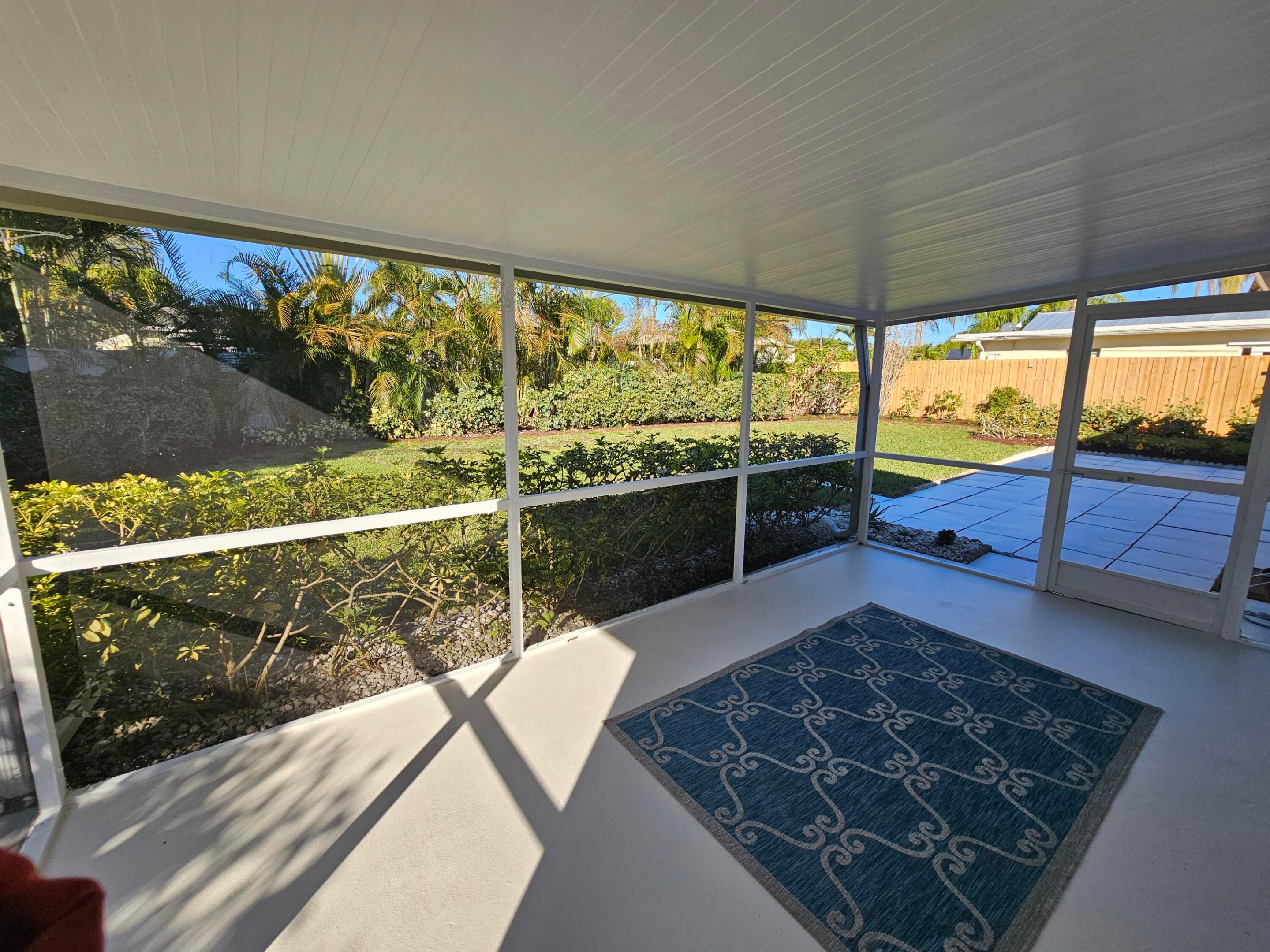 355 Franklin Tequesta, FL 33469