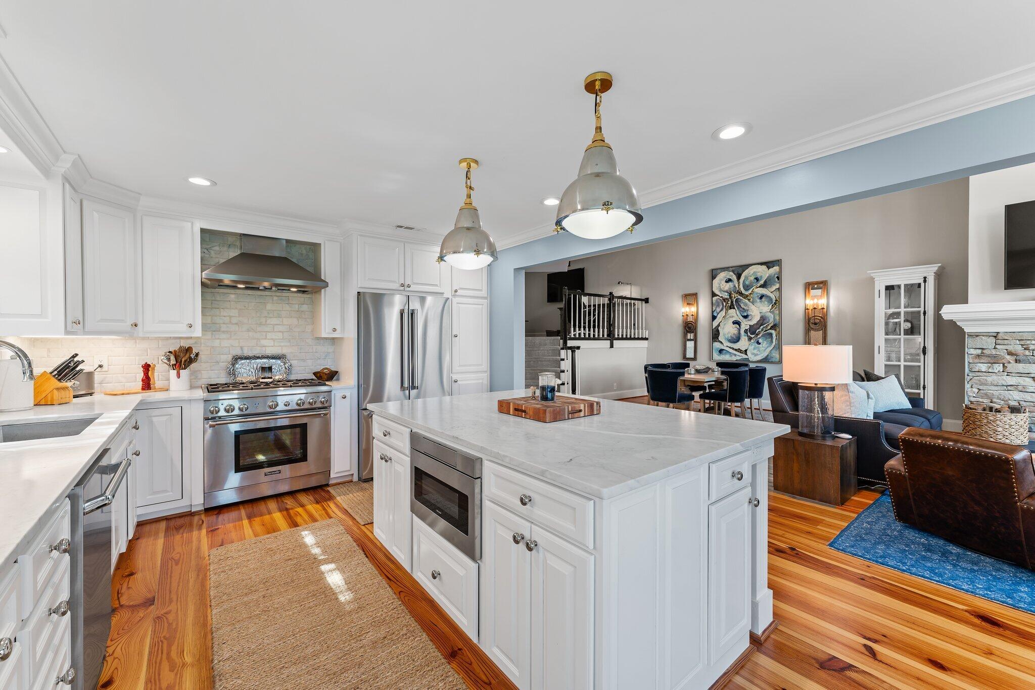 18760 SE Pineneedle Jupiter, FL 33469