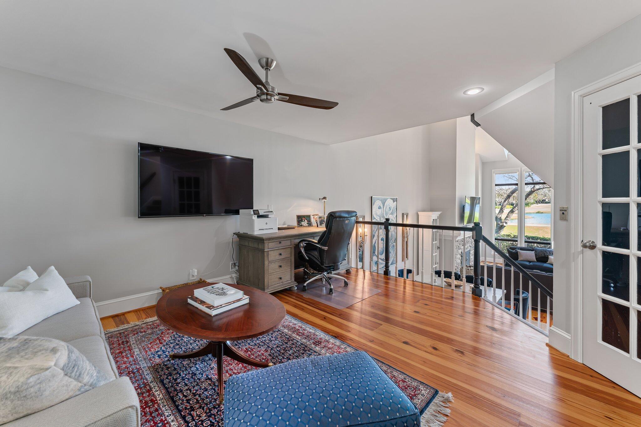 18760 SE Pineneedle Jupiter, FL 33469