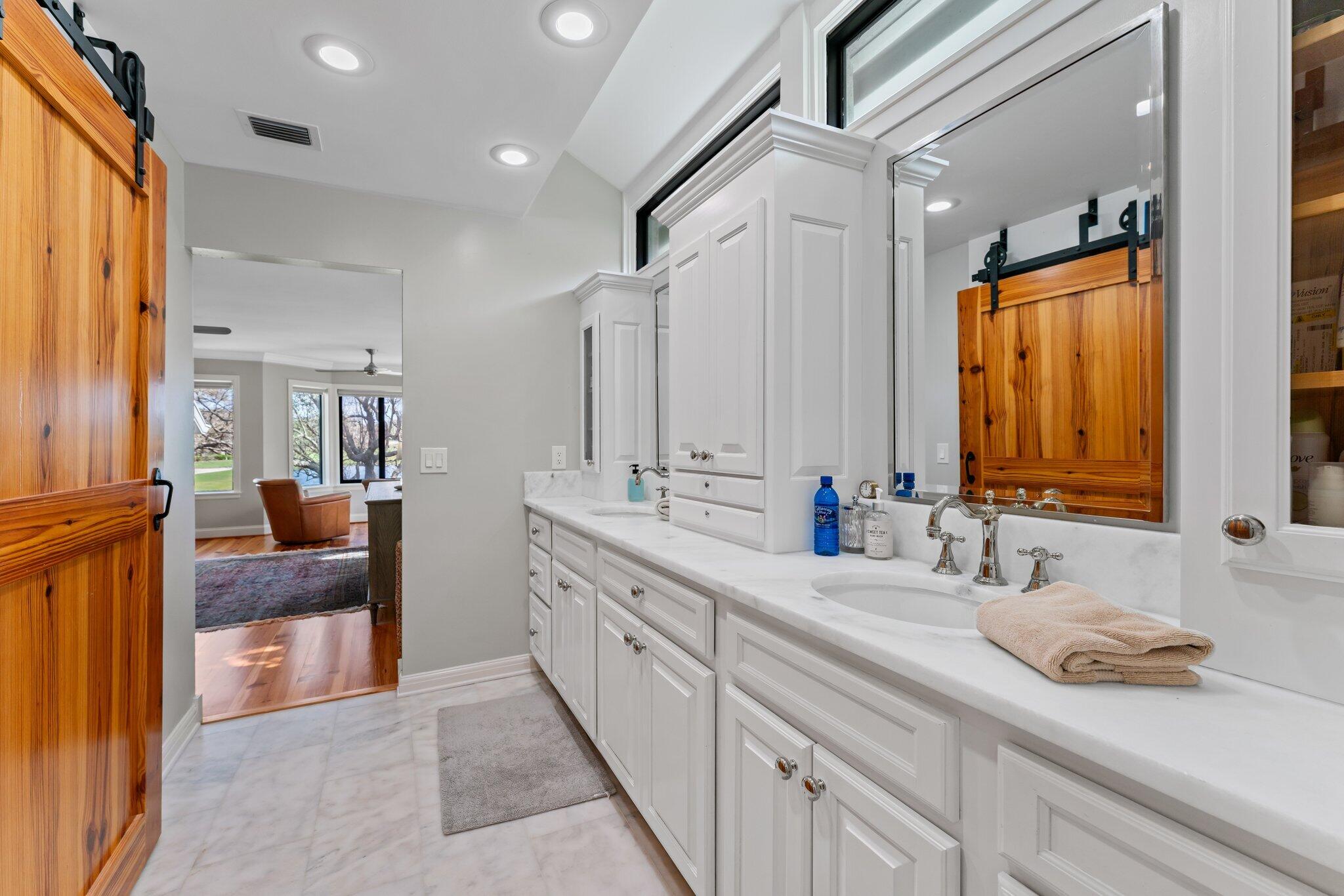 18760 SE Pineneedle Jupiter, FL 33469