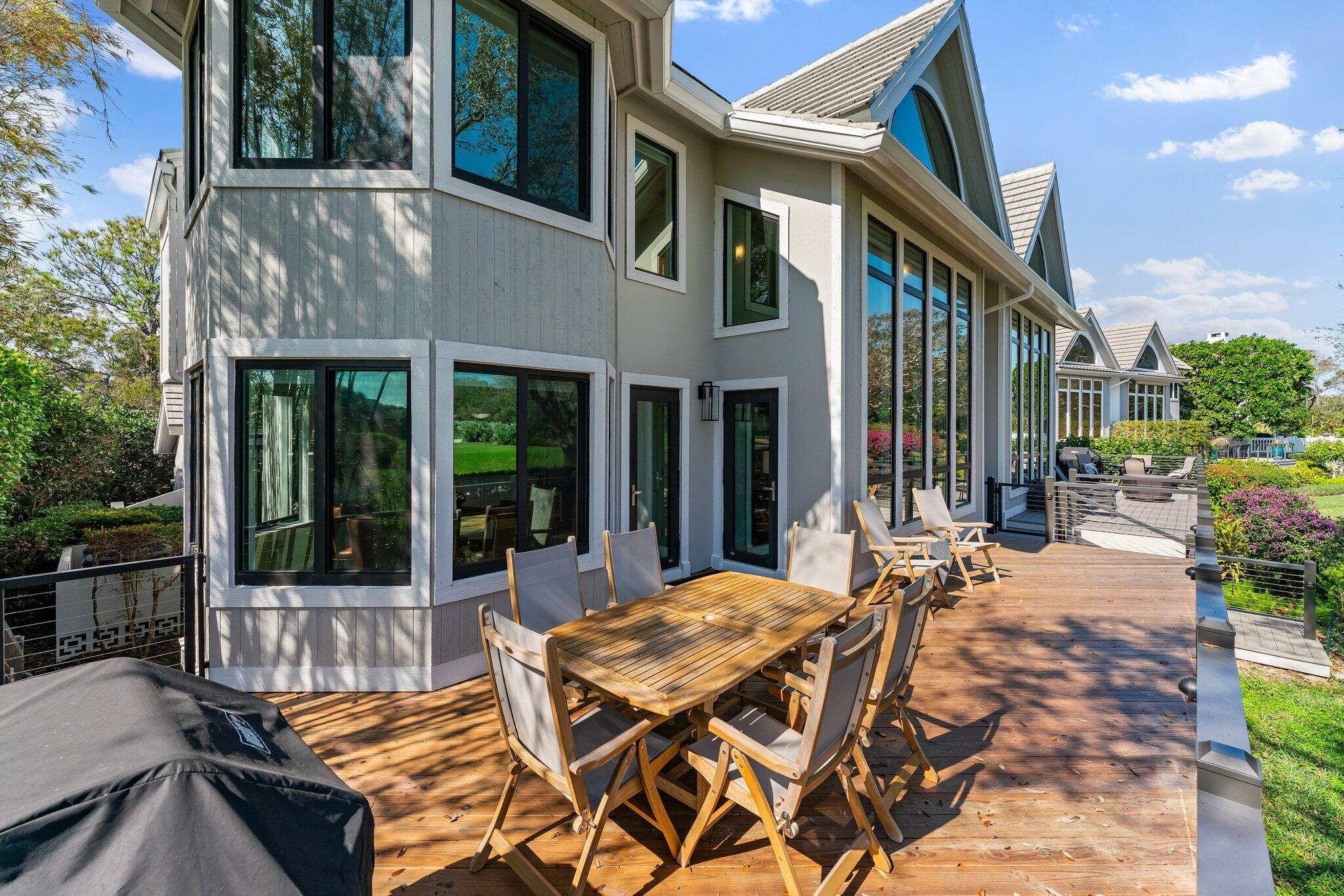 18760 SE Pineneedle Jupiter, FL 33469