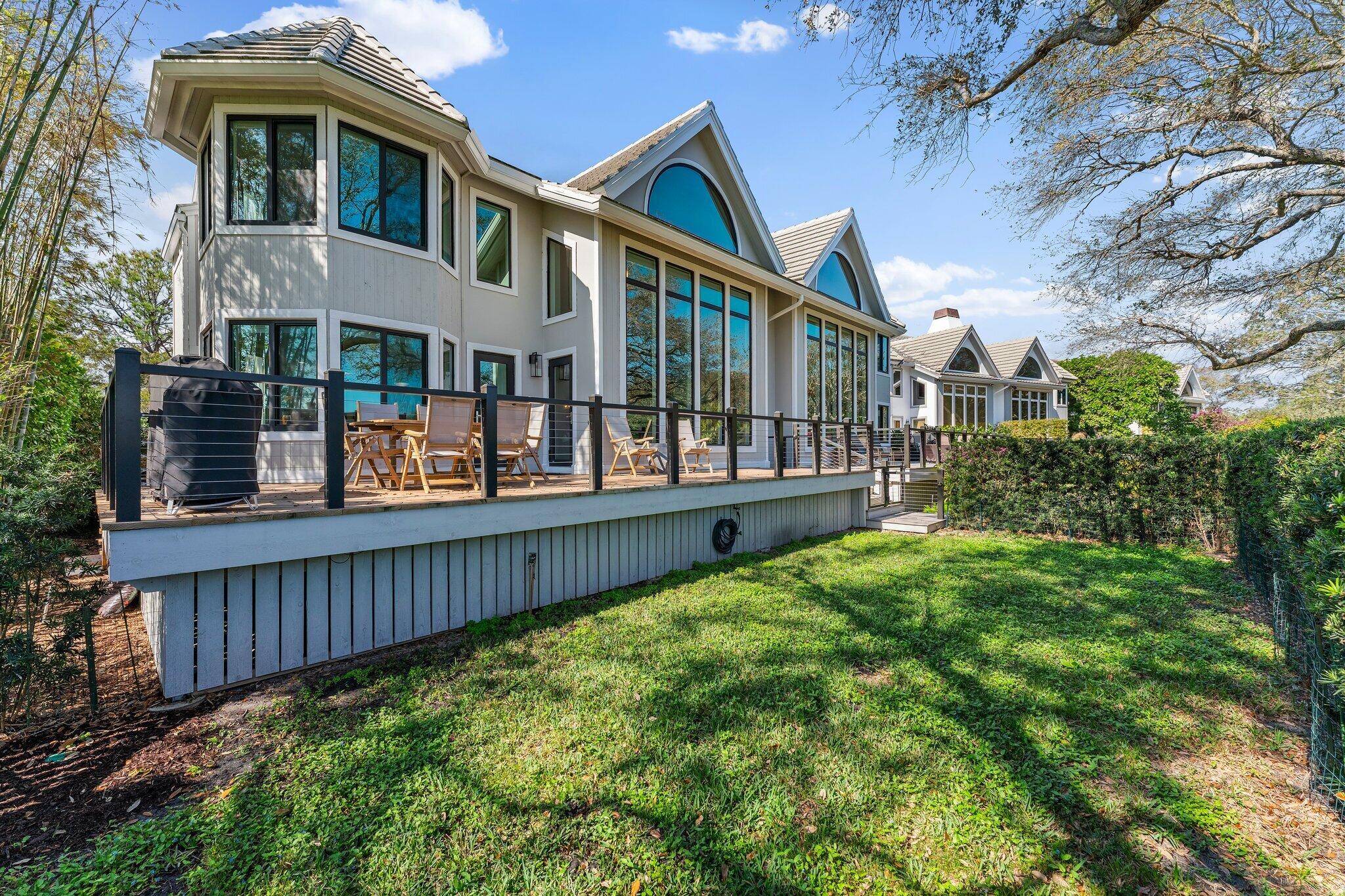 18760 SE Pineneedle Jupiter, FL 33469