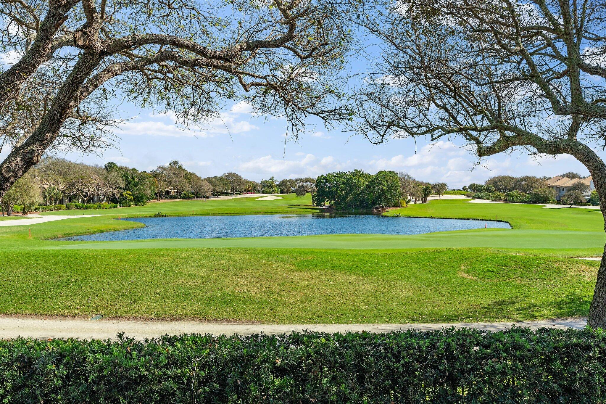 18760 SE Pineneedle Jupiter, FL 33469