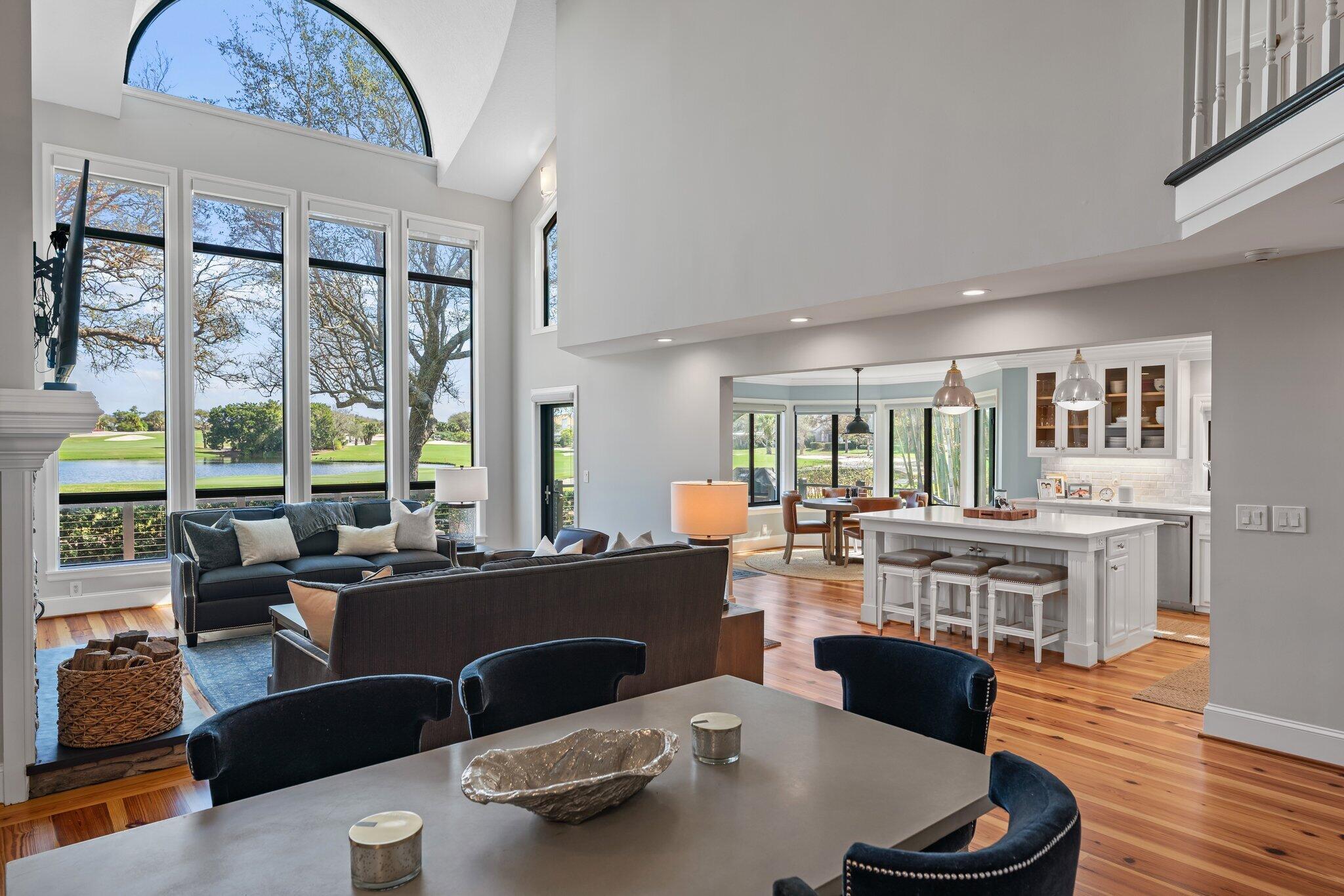 18760 SE Pineneedle Jupiter, FL 33469