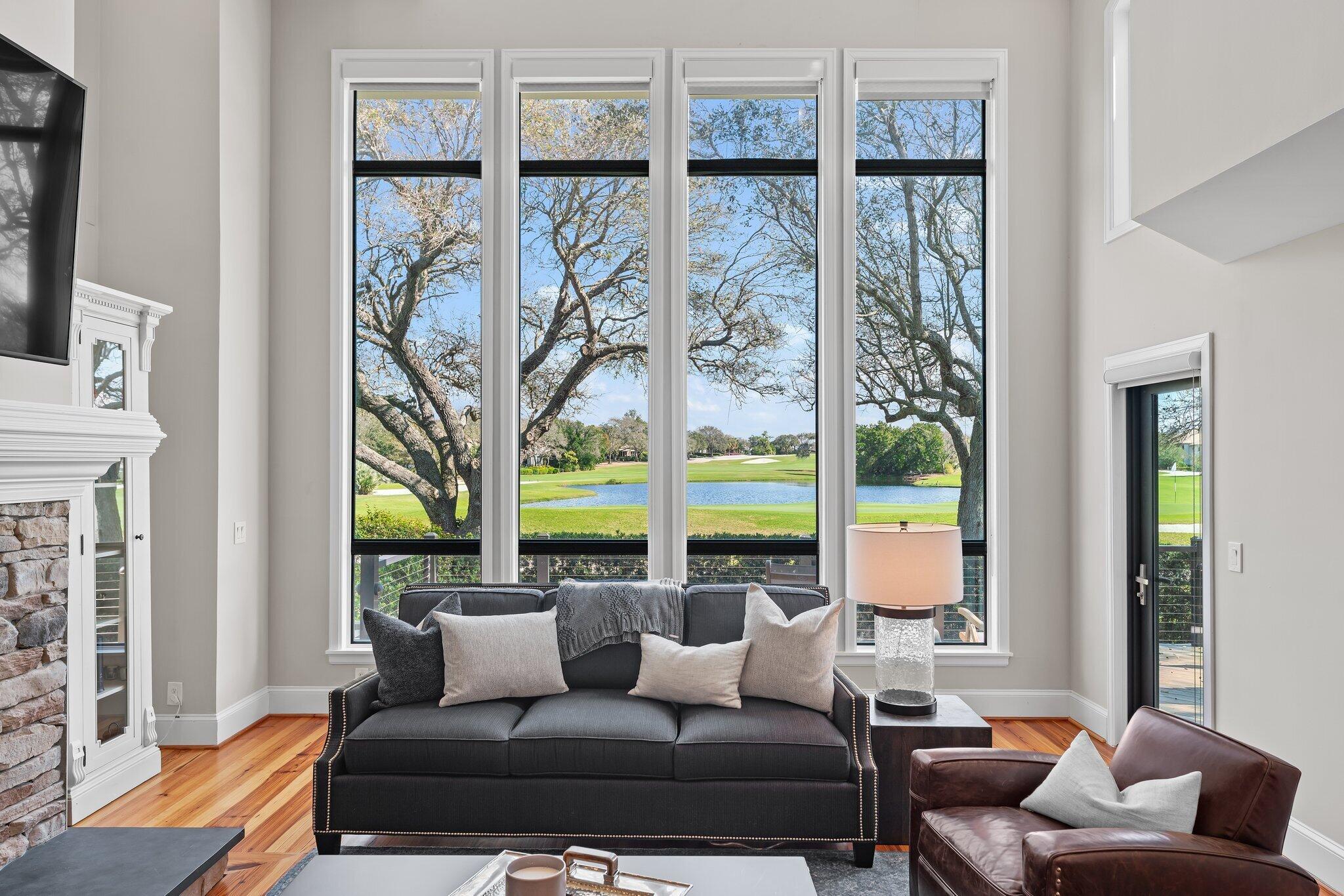 18760 SE Pineneedle Jupiter, FL 33469