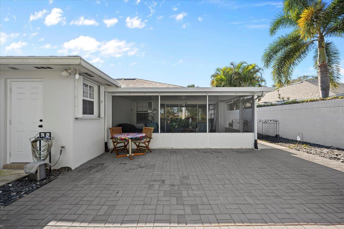 205 Brier Jupiter, FL 33458