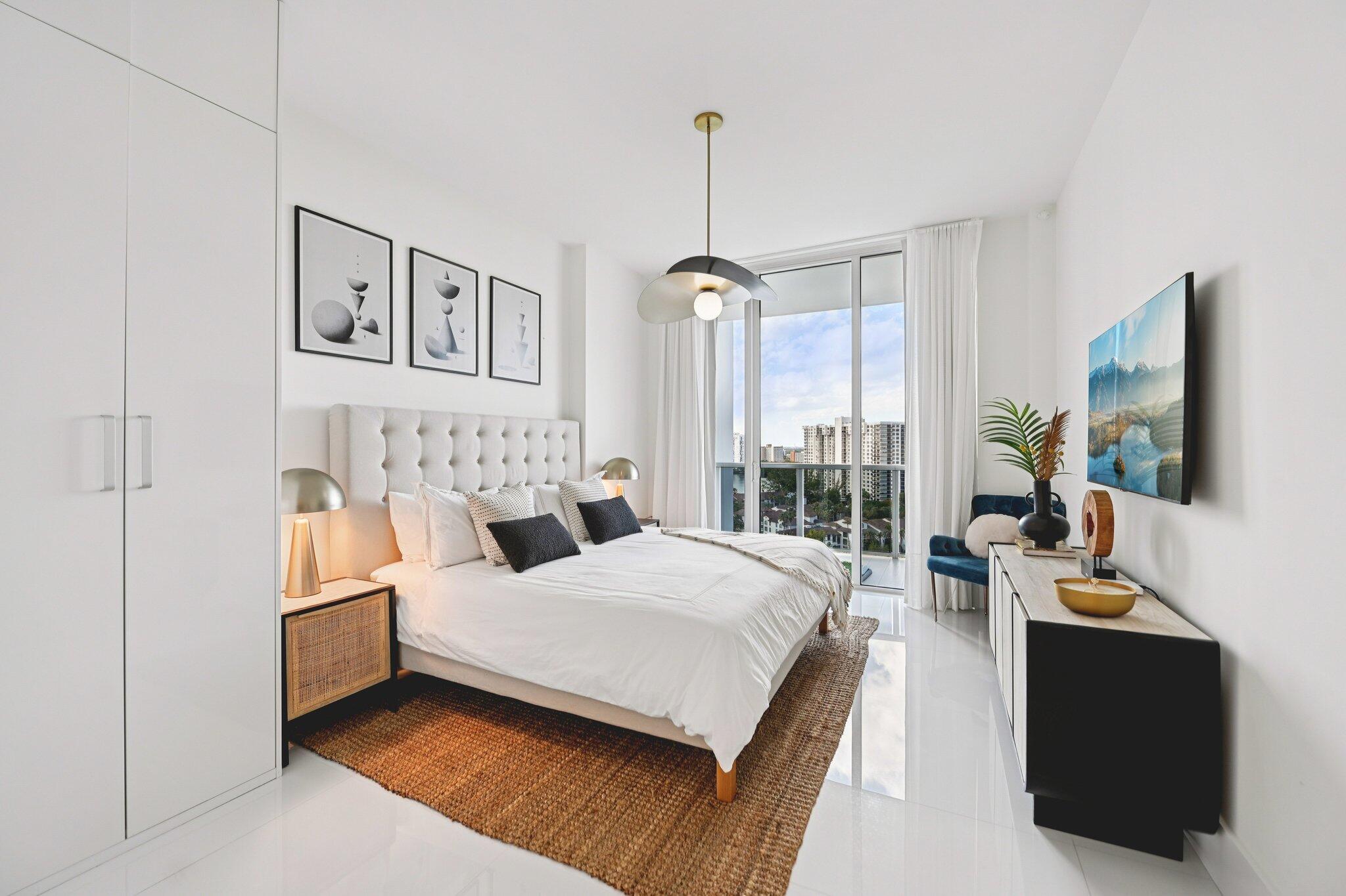 4100 Island #1204 Aventura, FL 33160