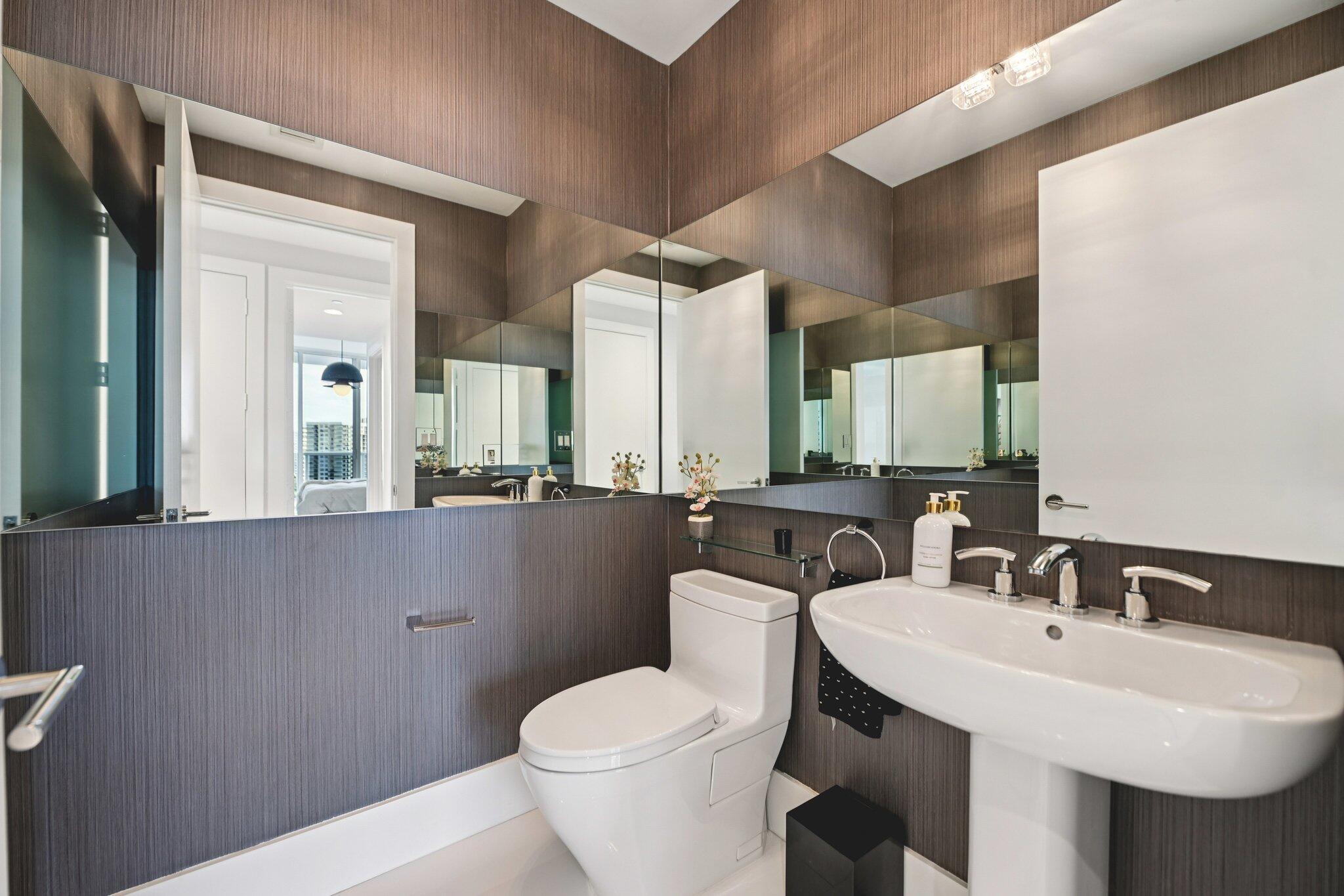 4100 Island #1204 Aventura, FL 33160