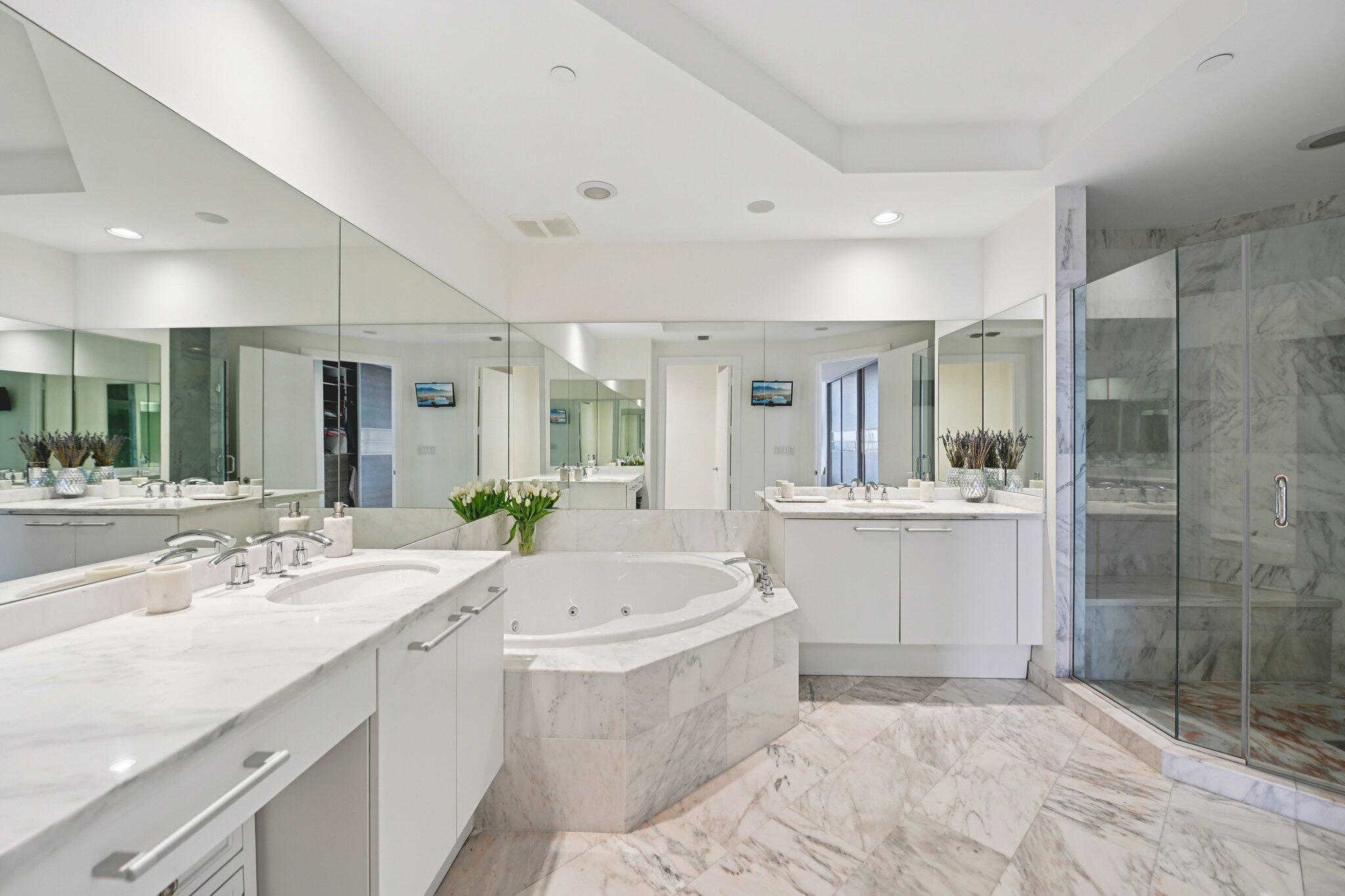 4100 Island #1204 Aventura, FL 33160