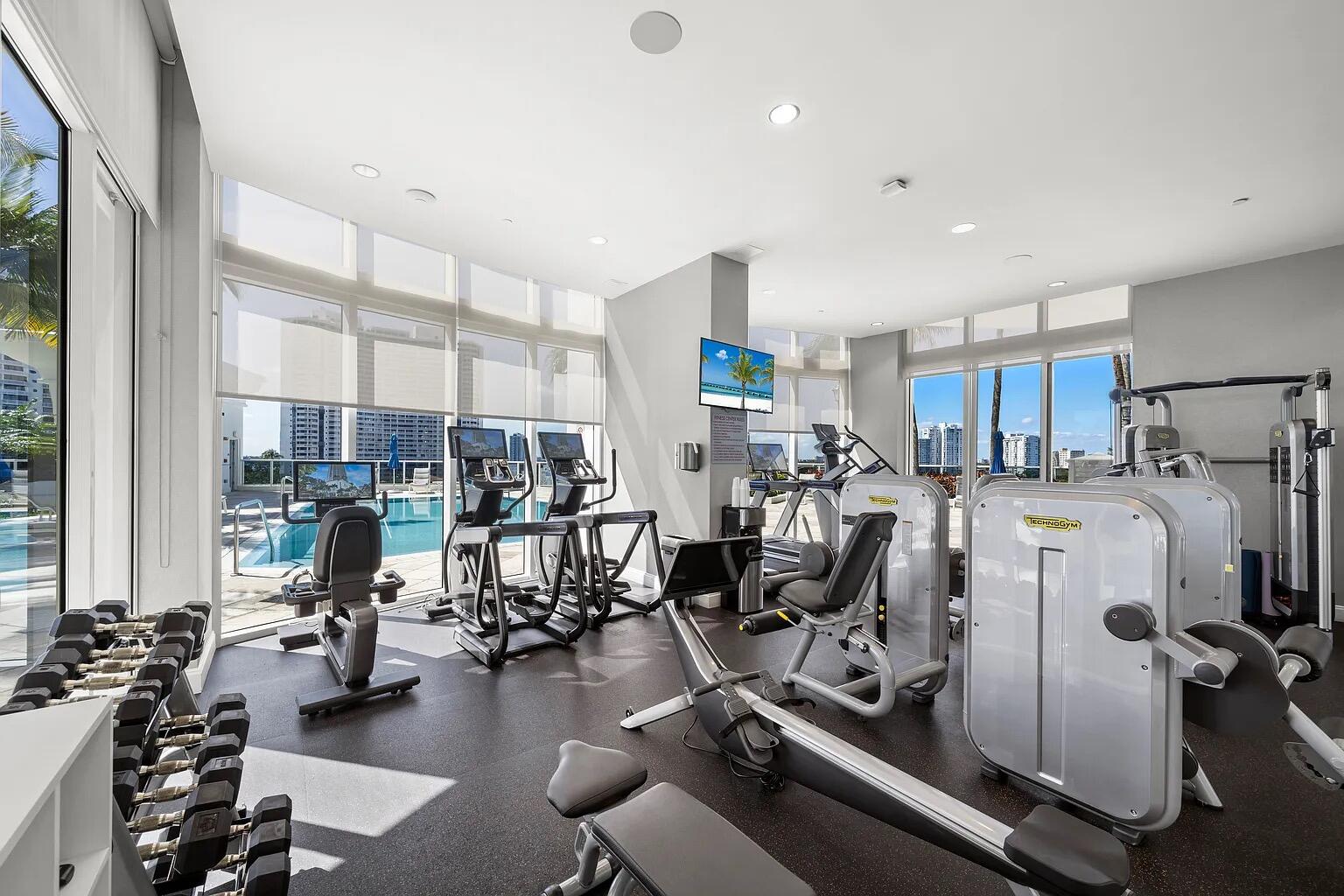 4100 Island #1204 Aventura, FL 33160