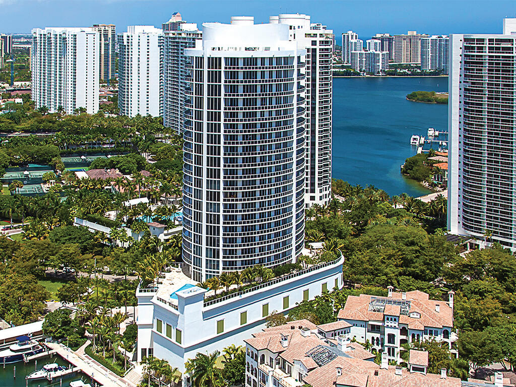 4100 Island #1204 Aventura, FL 33160