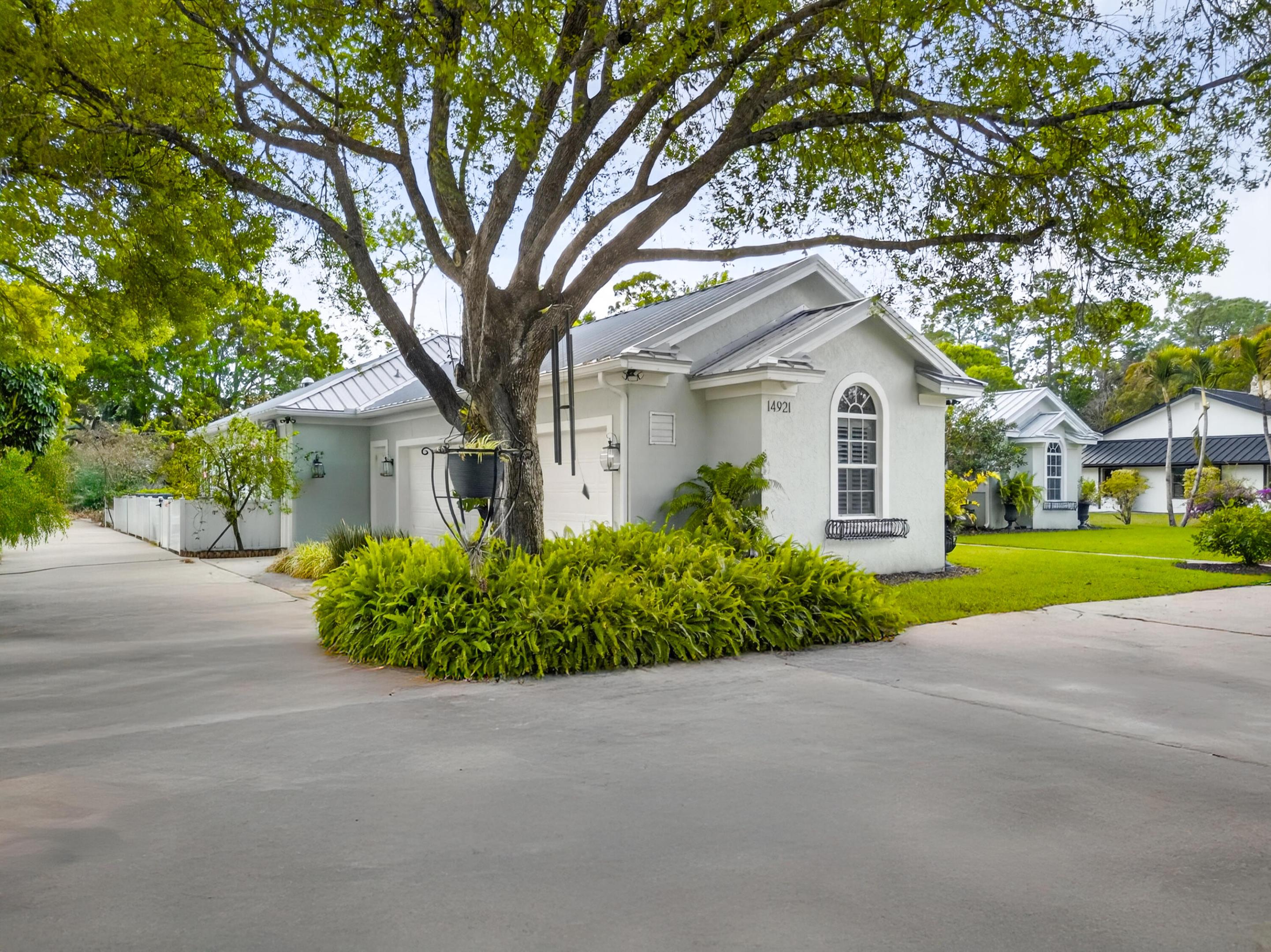 14921 Horseshoe Wellington, FL 33414