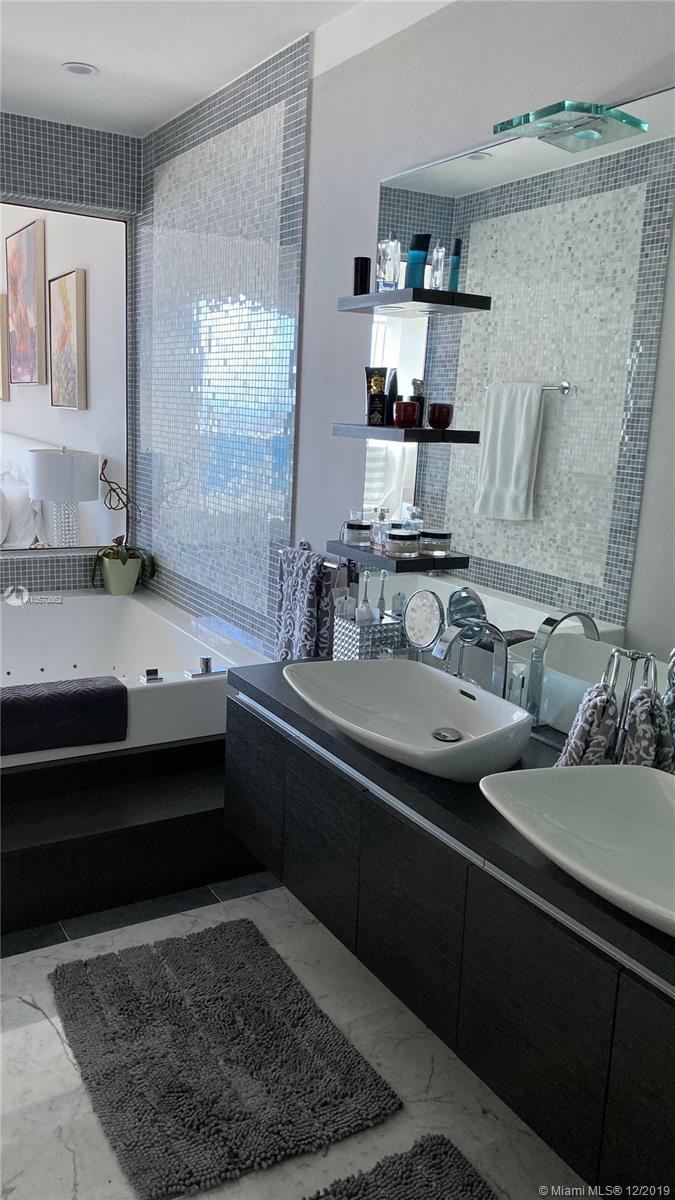 image Epic Residences9