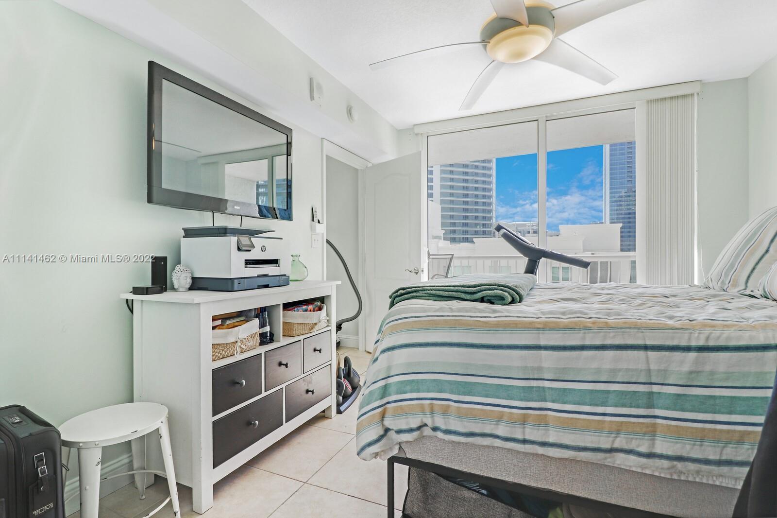image The Club at Brickell Bay27