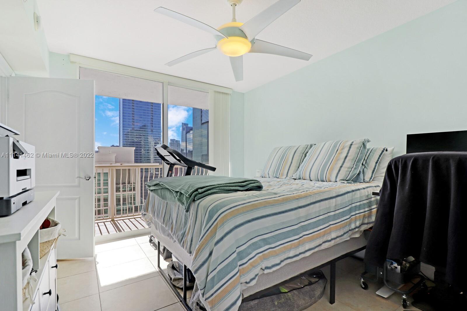 image The Club at Brickell Bay6