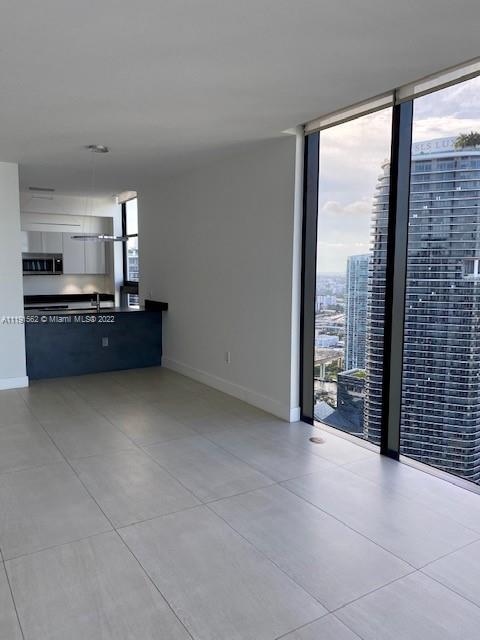 1010 Brickell Ave #4801 Miami, FL 33131