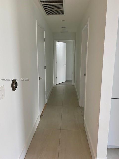 1010 Brickell Ave #4801 Miami, FL 33131