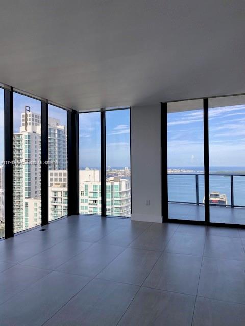 1010 Brickell Ave #4801 Miami, FL 33131