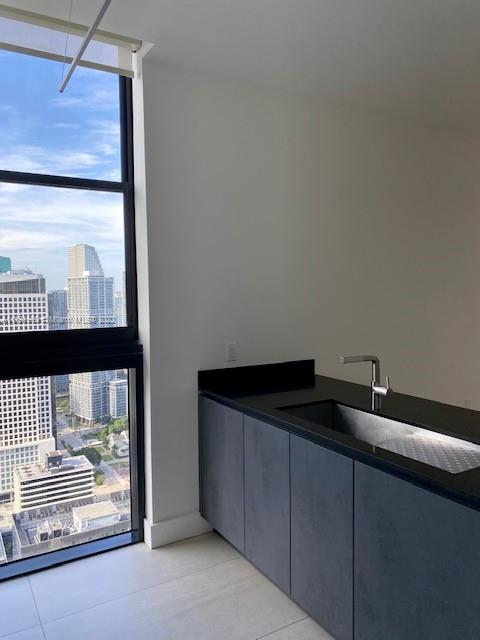 1010 Brickell Ave #4801 Miami, FL 33131