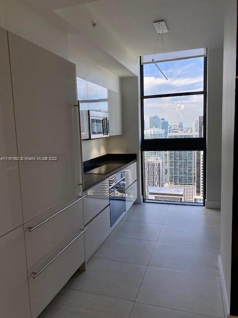 1010 Brickell Ave #4801 Miami, FL 33131