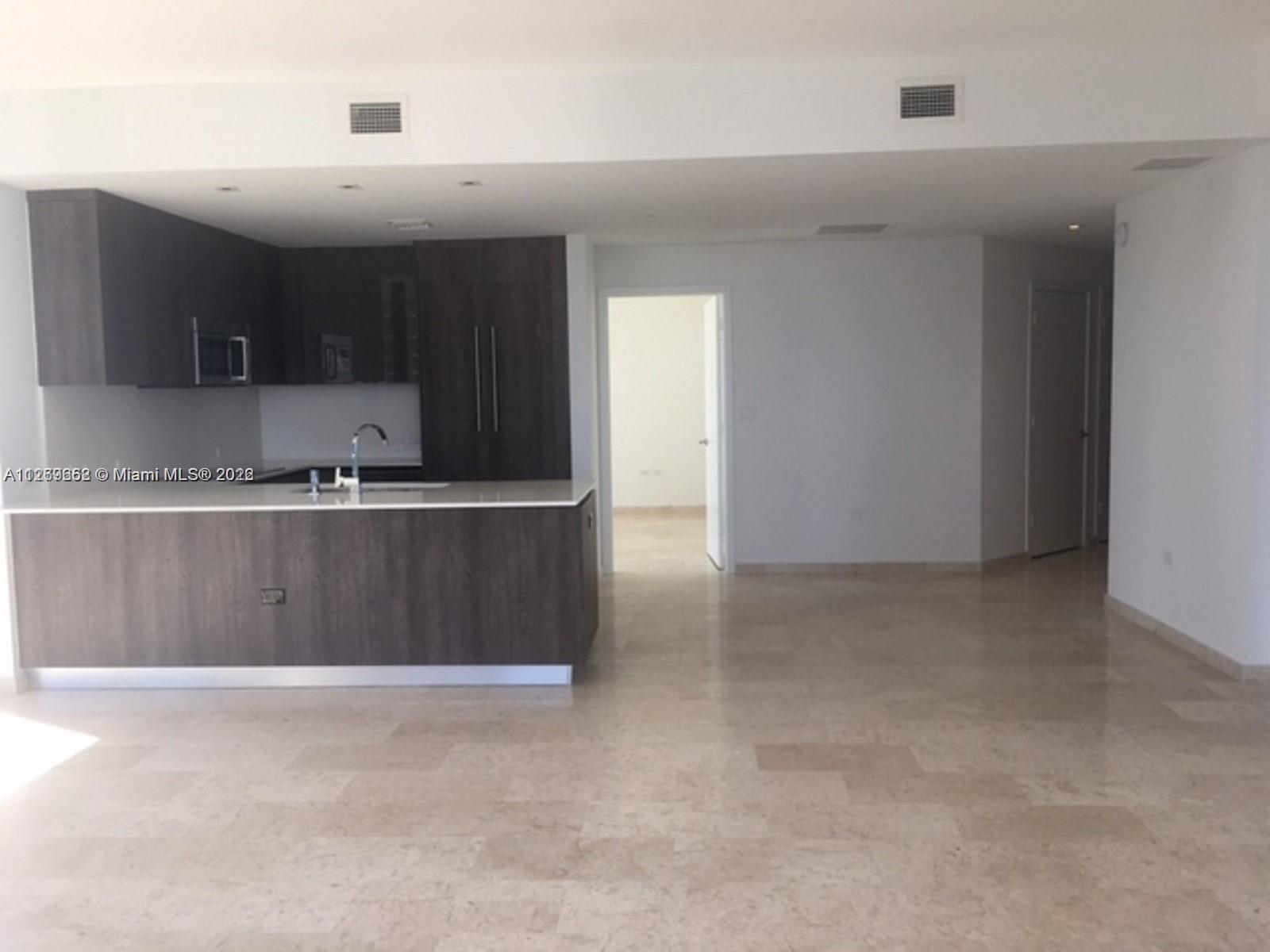 image Rise Brickell City Centre5