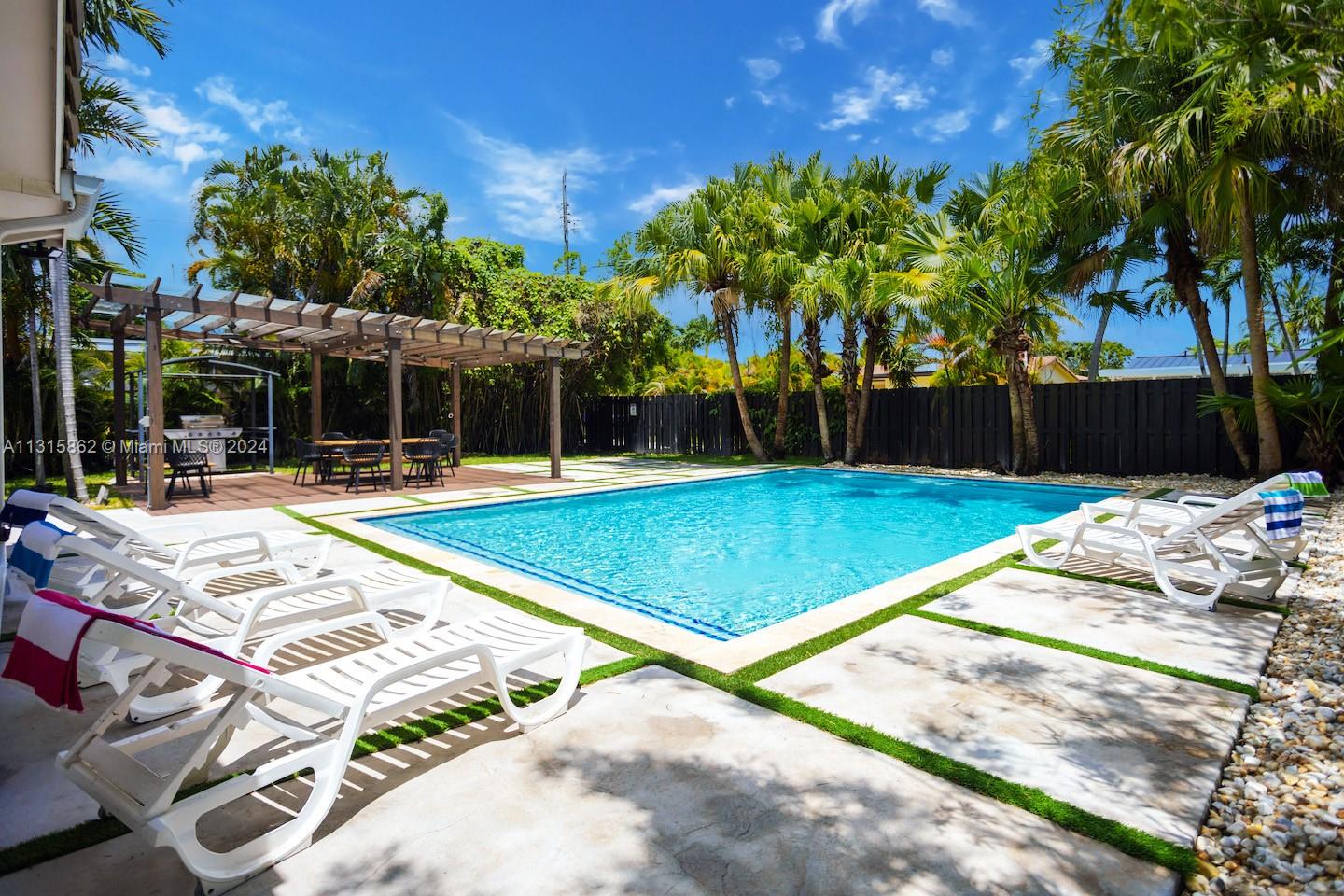 1307 Rodman St,Hollywood, FL 33019