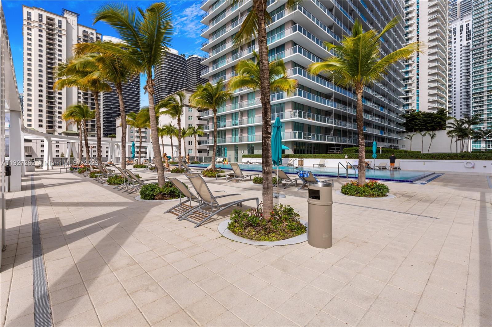 1111 SW 1st Ave #UPH4020- Miami, FL 33130