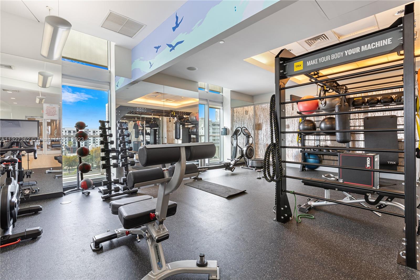 1111 SW 1st Ave #UPH4020- Miami, FL 33130