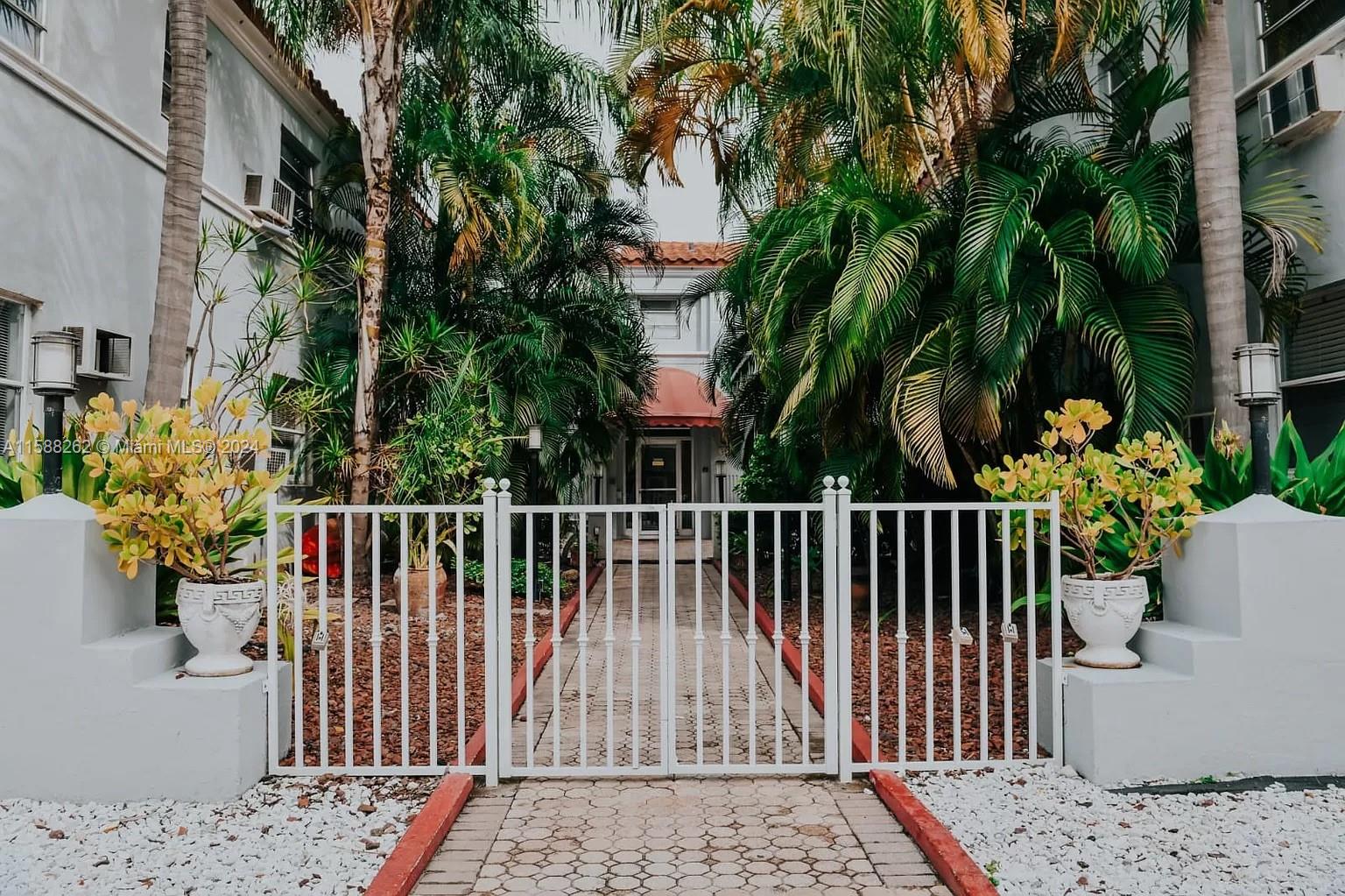 Casa de Condomínio