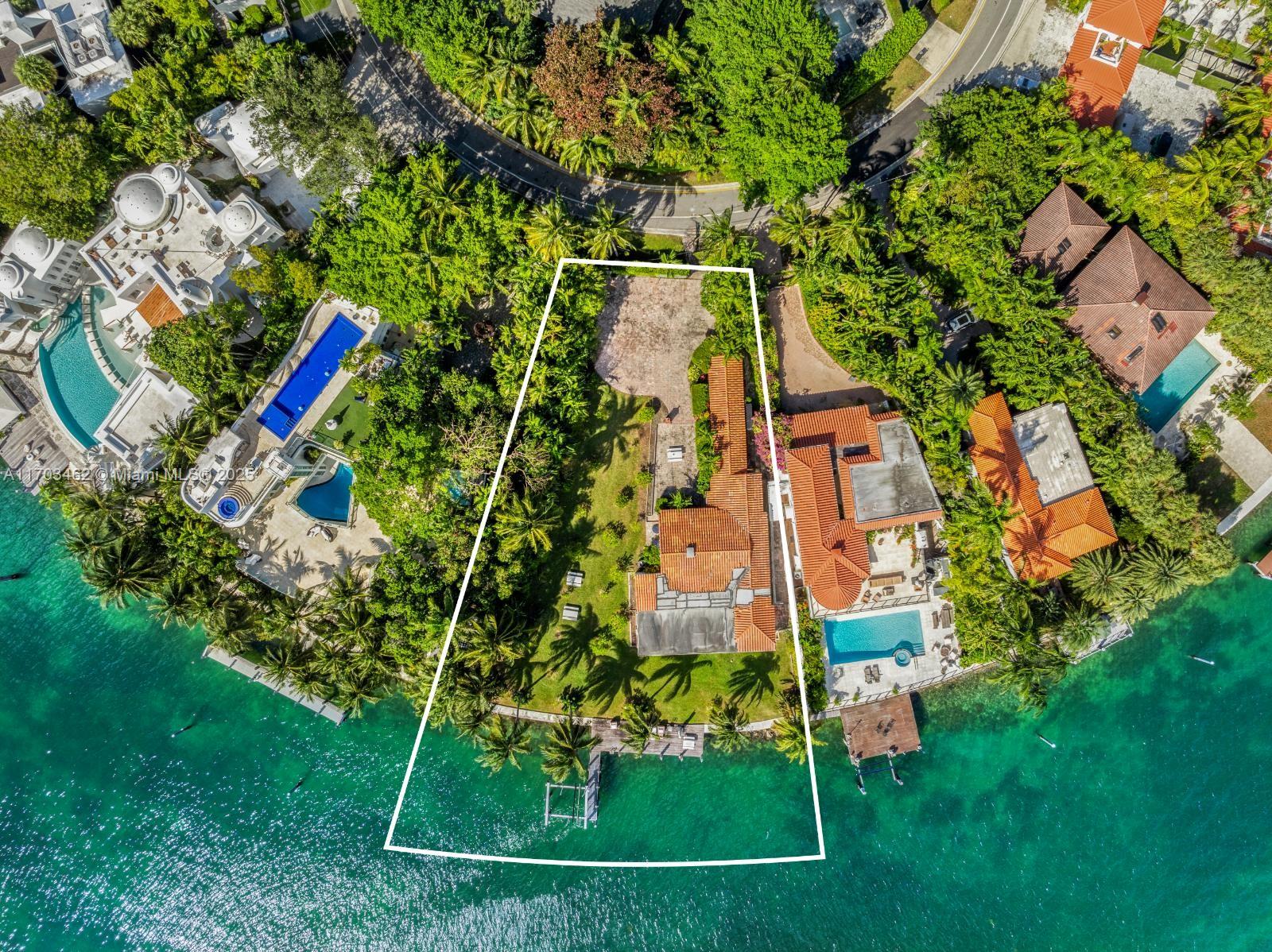 6 S Hibiscus Dr Miami Beach, FL 33139 6 S Hibiscus Dr Miami Beach, FL 33139