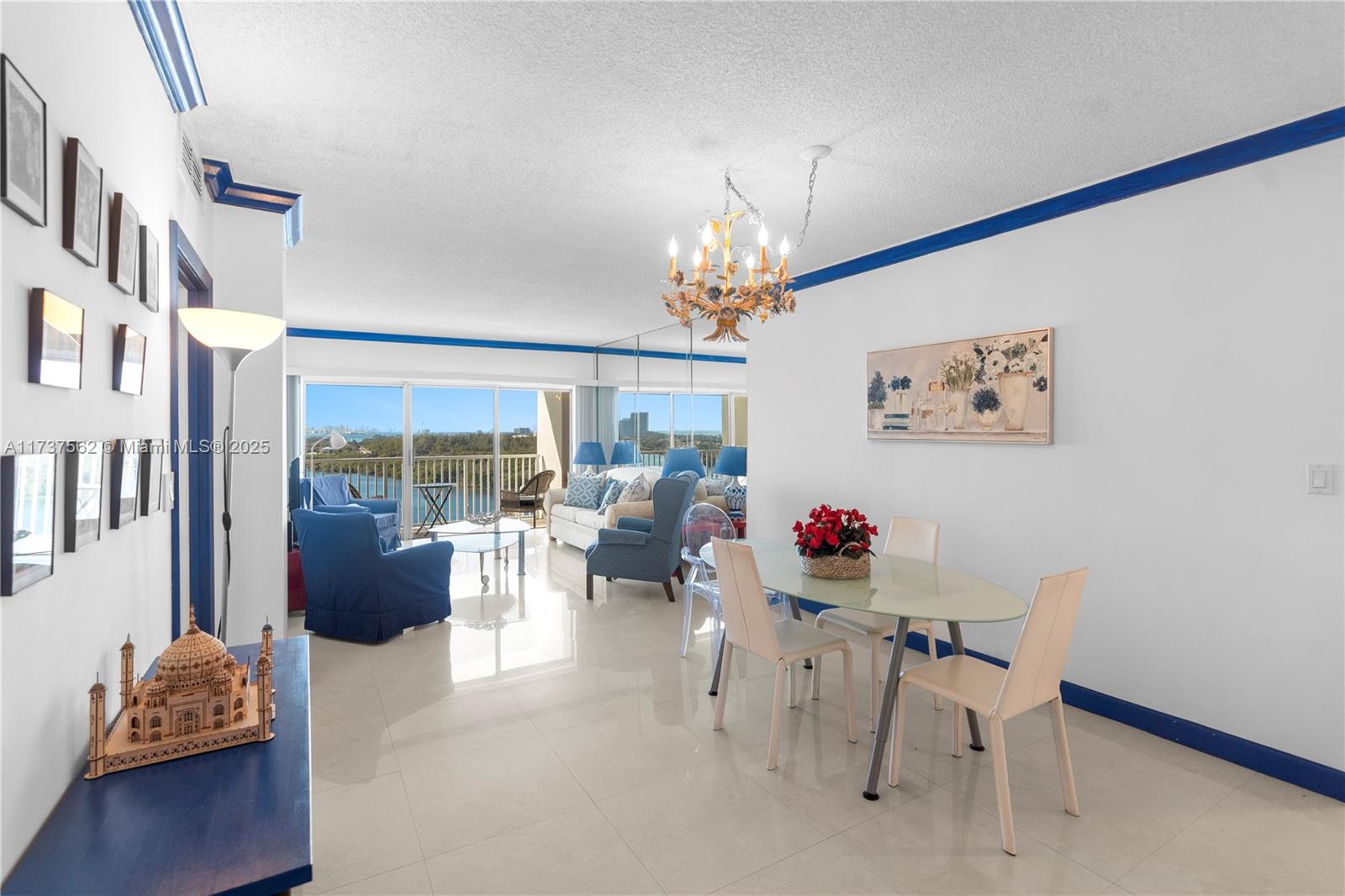 300 Bayview Dr #1112,Sunny Isles Beach, FL 33160