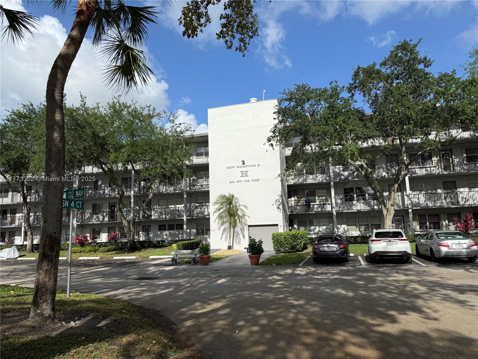 251 SW 132nd Way #318H
